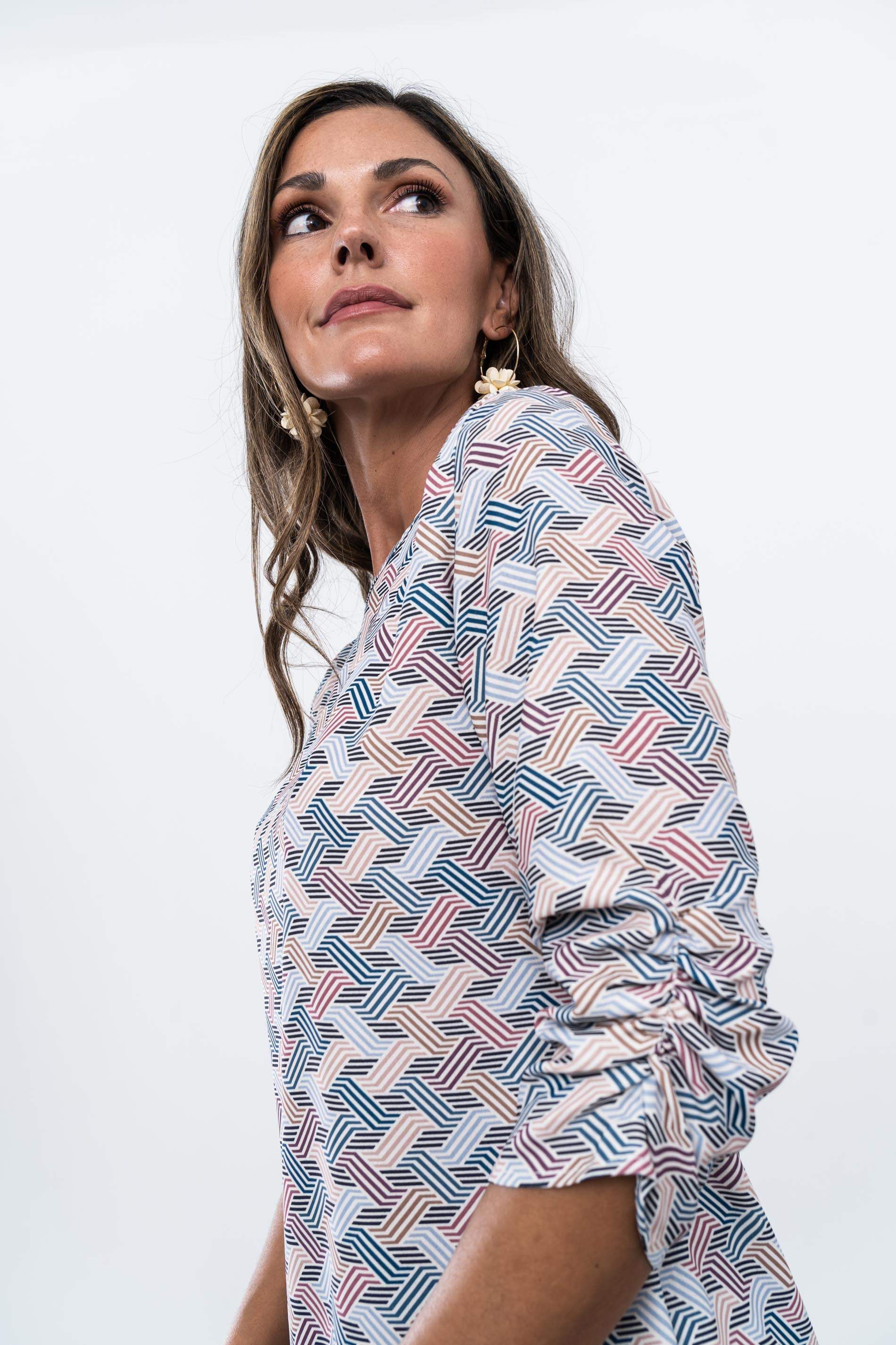 BLUSA PUÑO FRUNCIDO ENREJADO