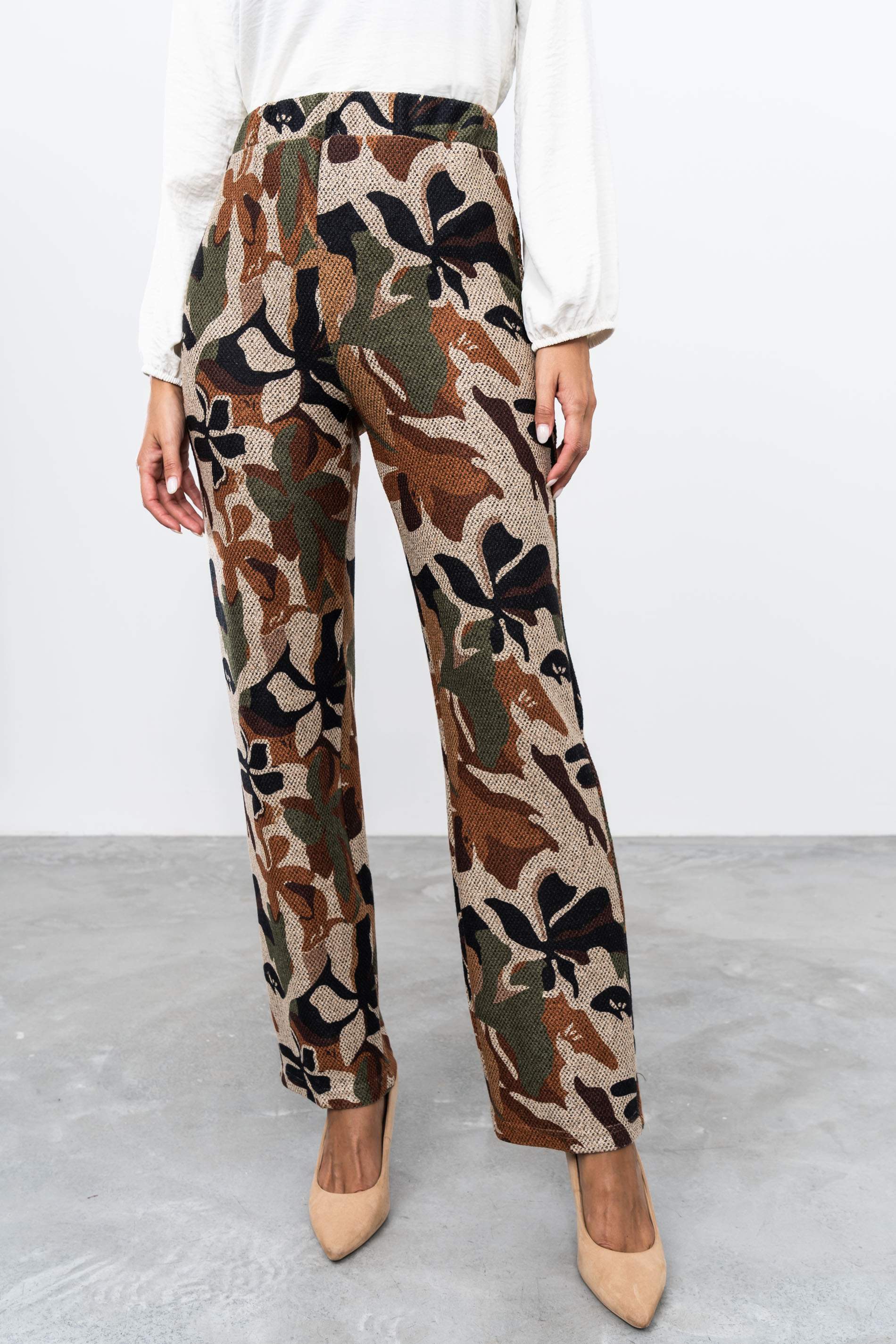 PANTALON PUNTO HOJAS