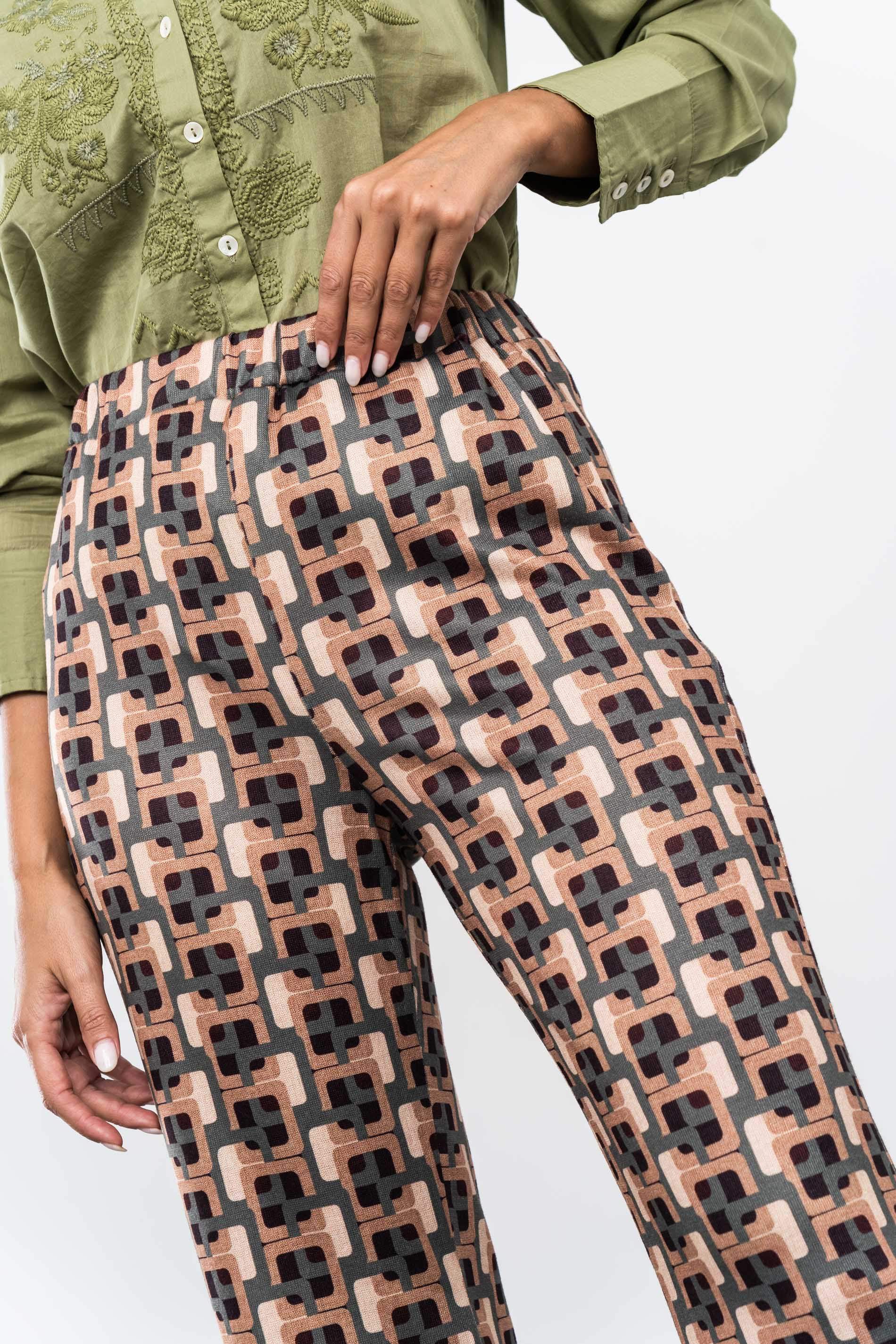 PANTALÓN PUNTO GEOMETRICOS