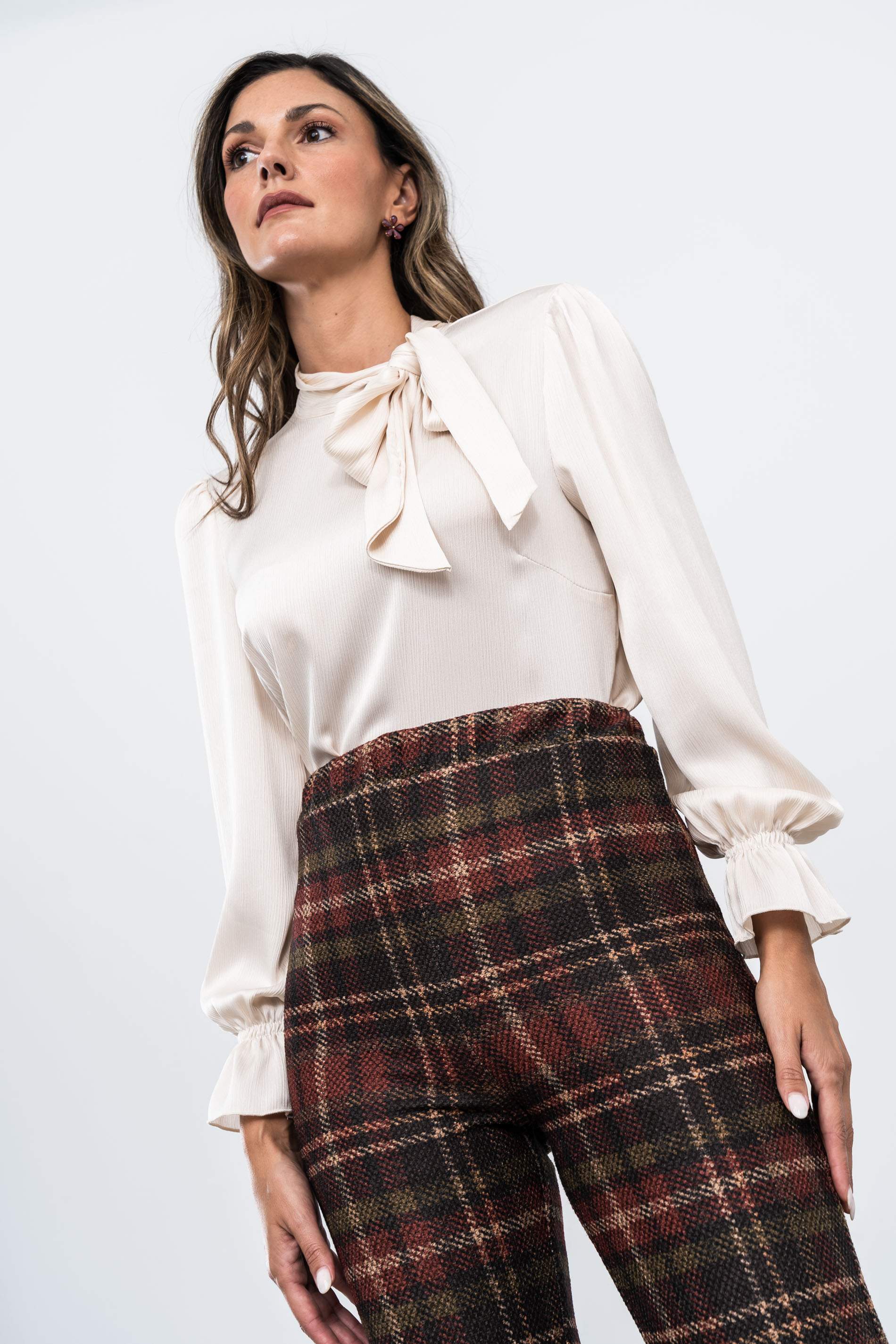PANTALÓN PUNTO CUADROS