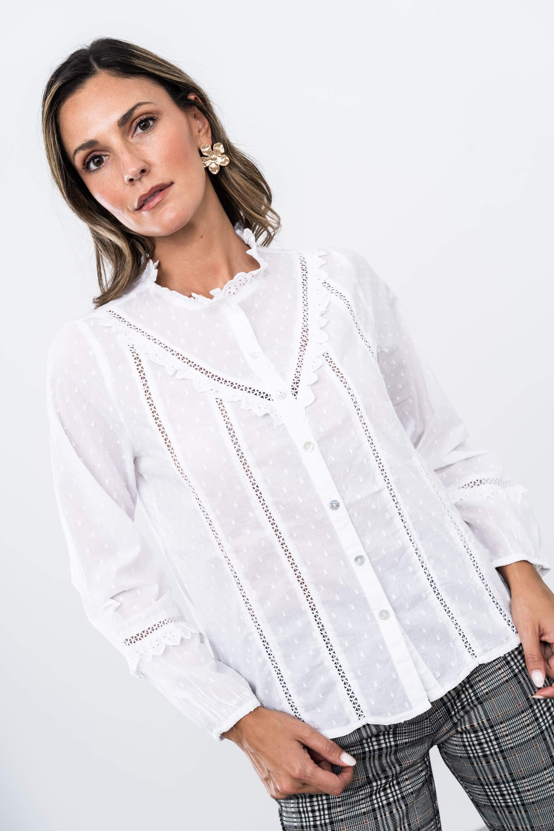 BLUSA PLUMETI TIRA BORDADA