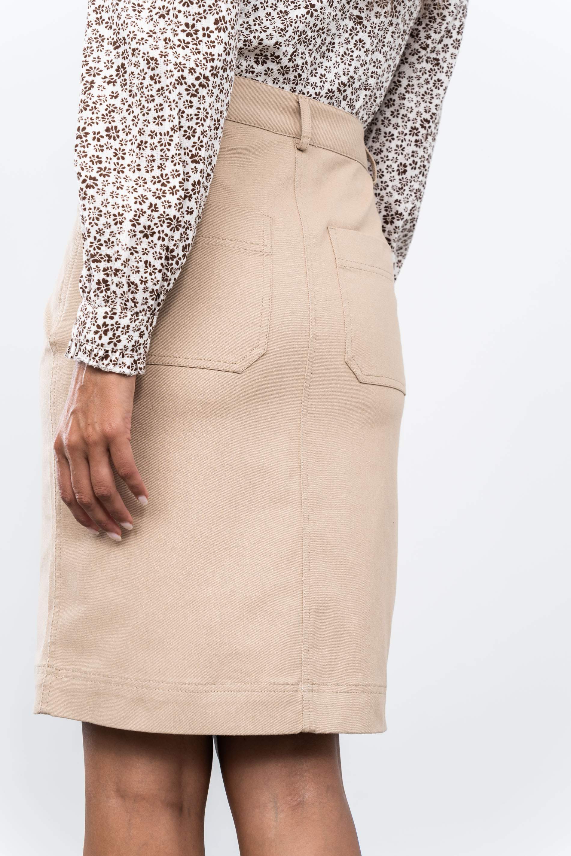 FALDA BÁSICA BOLSILLOS BEIGE