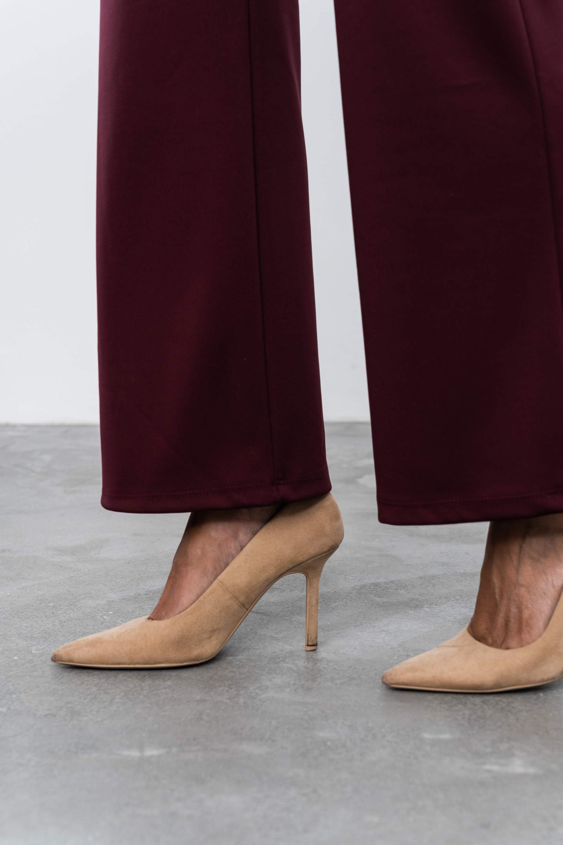 PANTALON RECTO BURDEOS