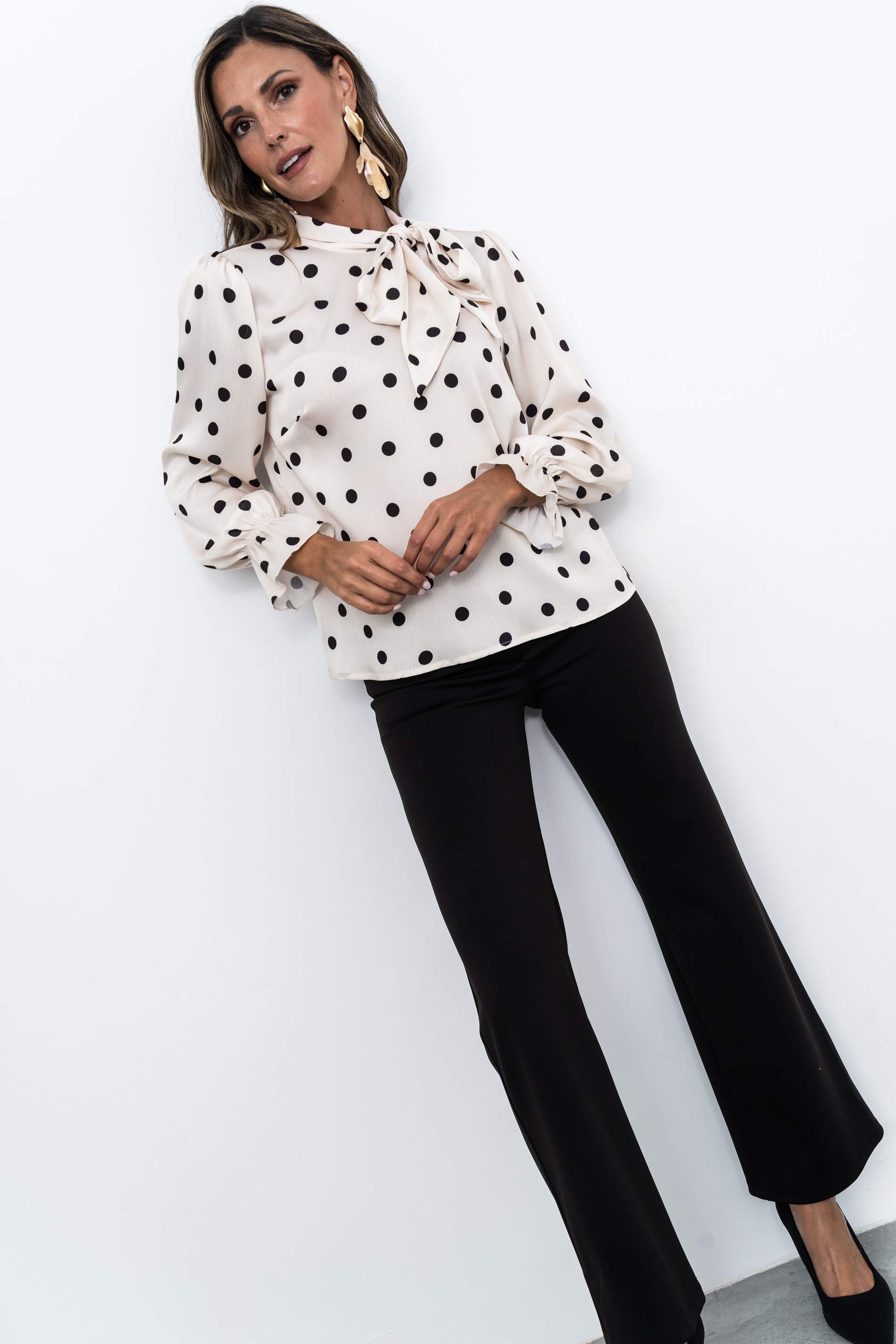 PANTALON RECTO NEGRO