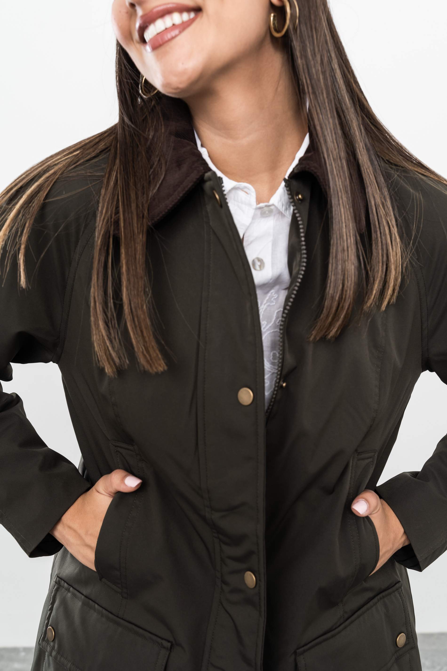 PARKA BOLSILLOS DETALLE PANA
