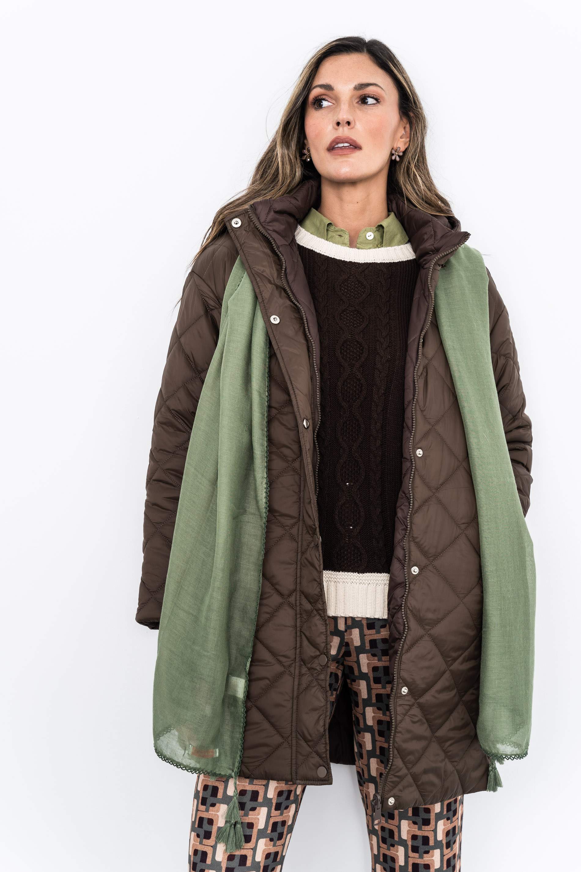 PARKA LARGA PESPUNTES ROMBO
