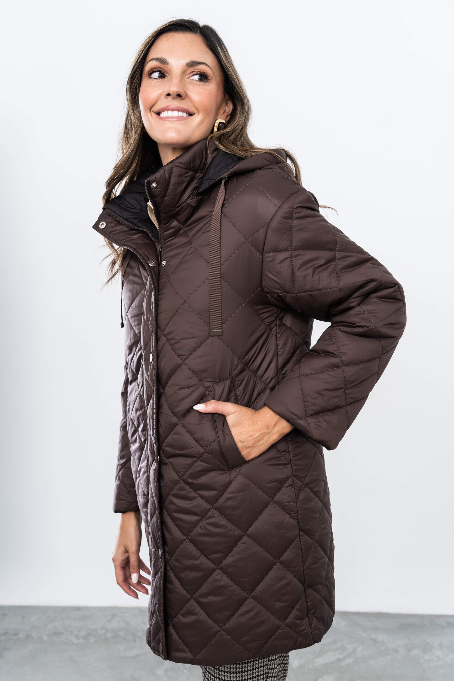 PARKA LARGA PESPUNTES ROMBOS