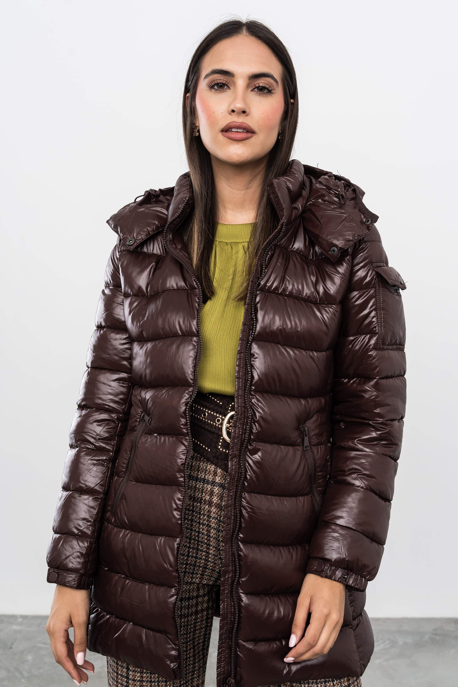 PARKA LARGA SATINADA BOLSILLO