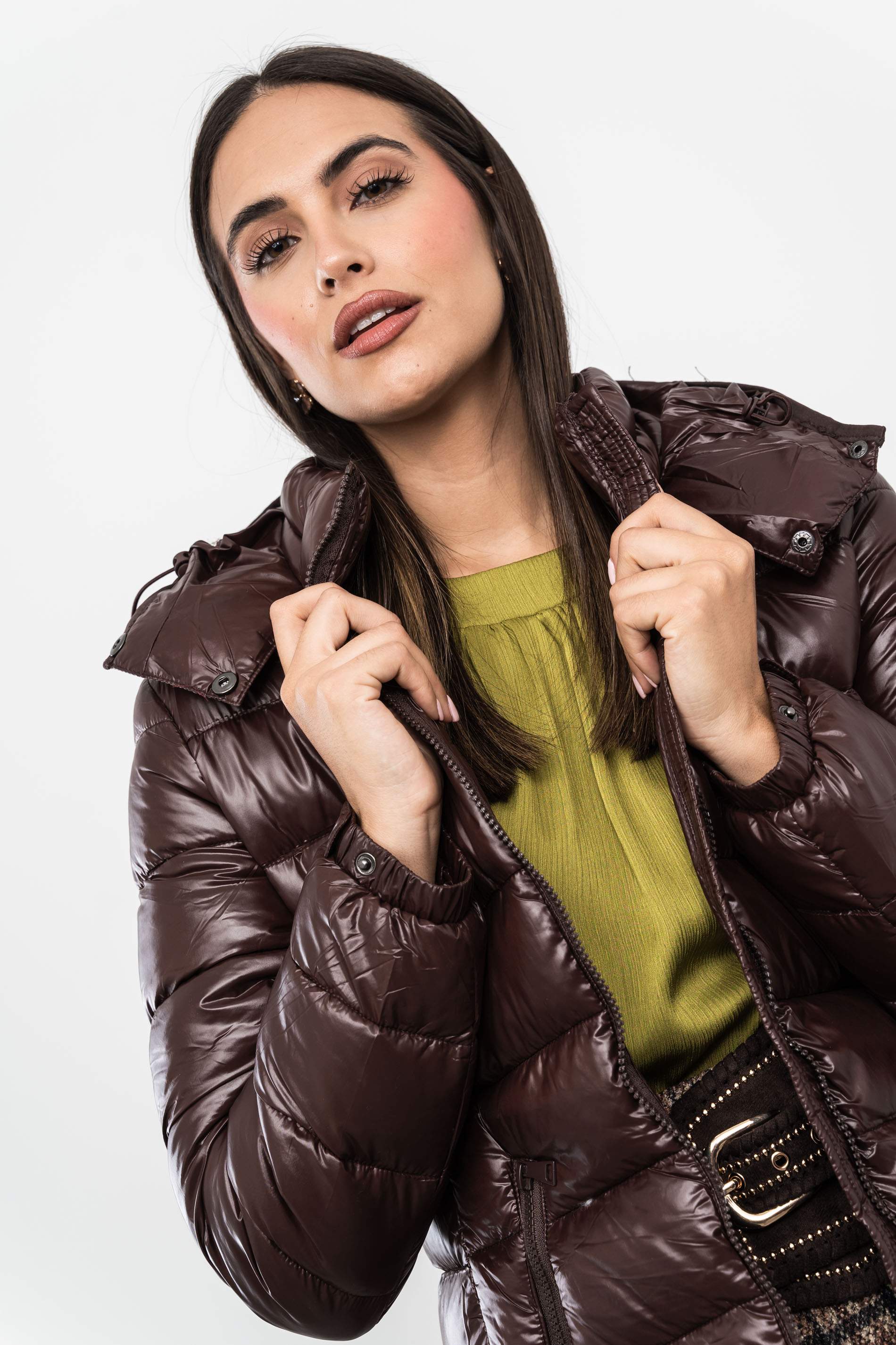 PARKA LARGA SATINADA BOLSILLO