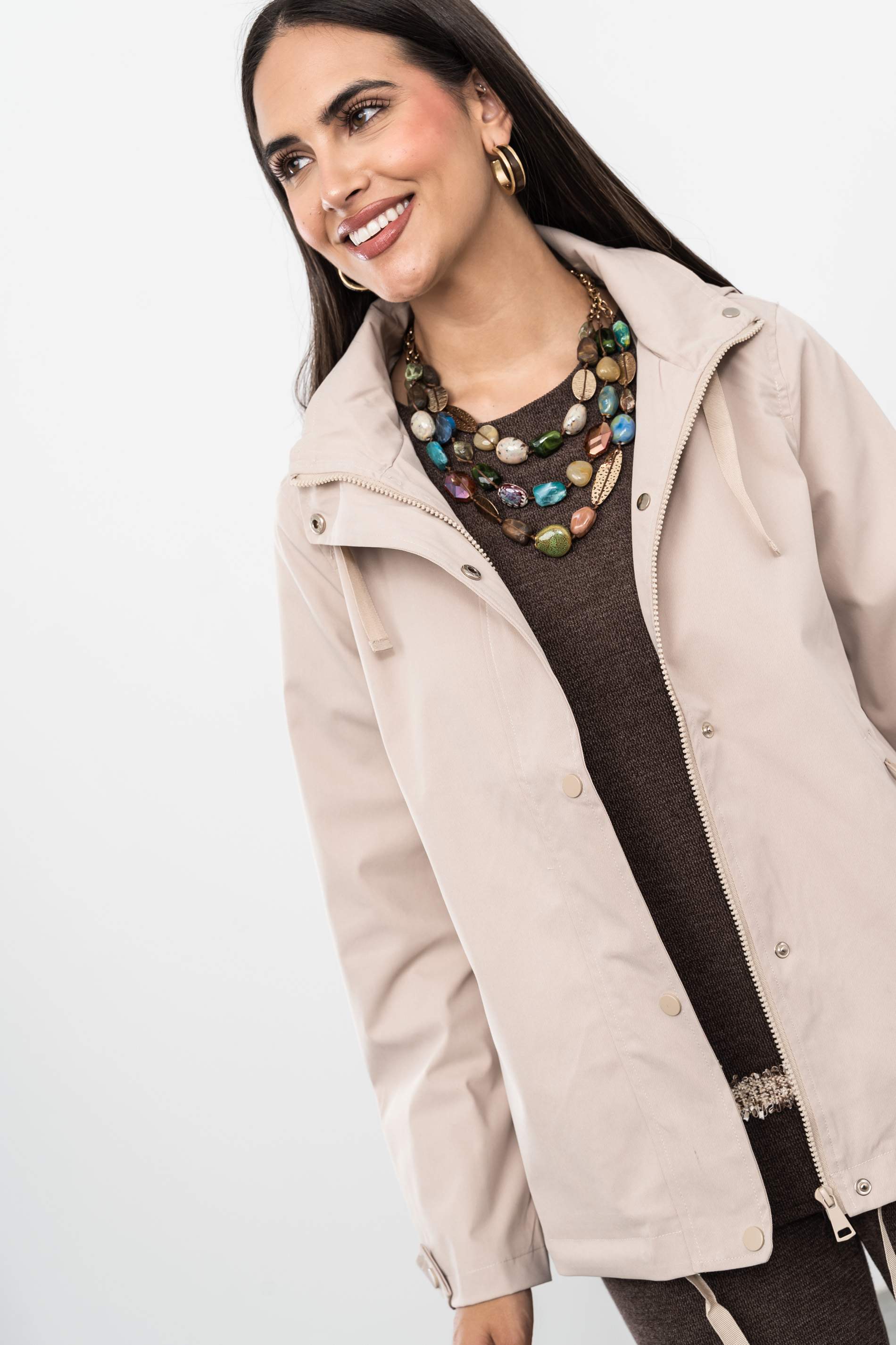 TRENCH EVASÉ CREMALLERA BEIGE