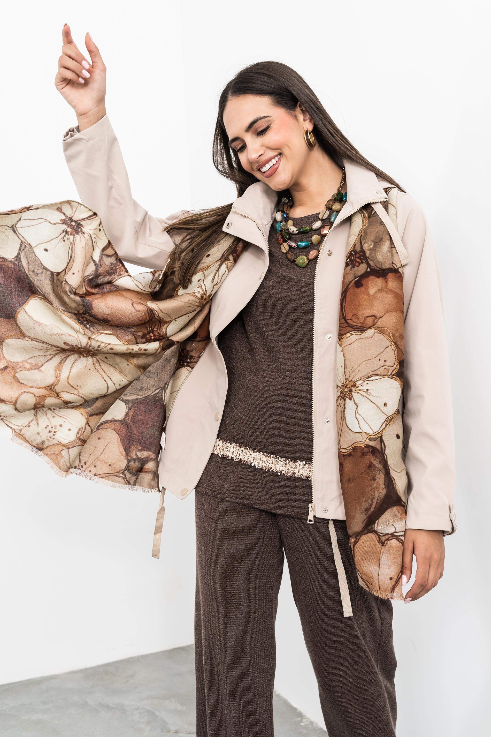 TRENCH EVASÉ CREMALLERA BEIGE