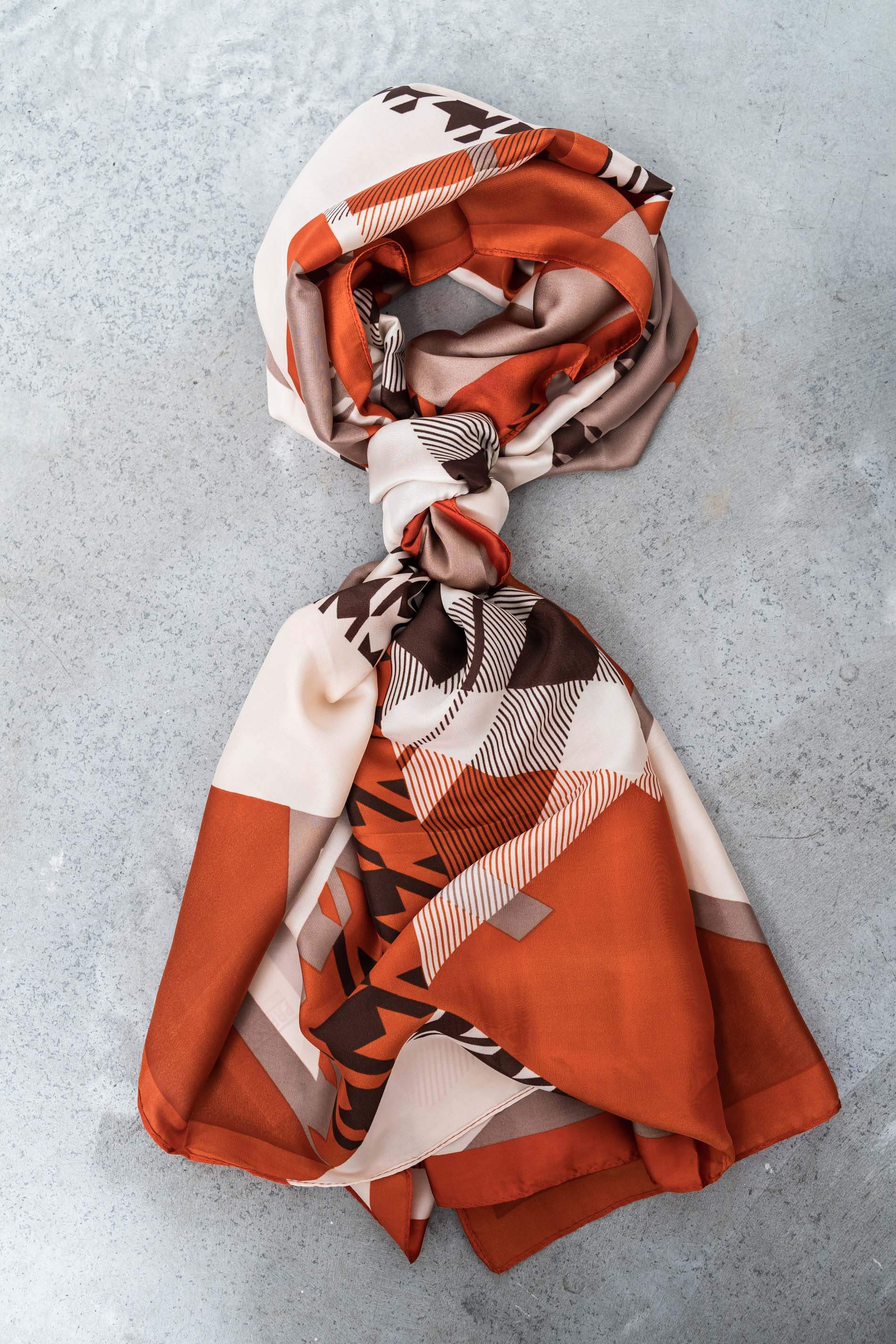 FOULARD EFECTO SEDA PATCHWORK