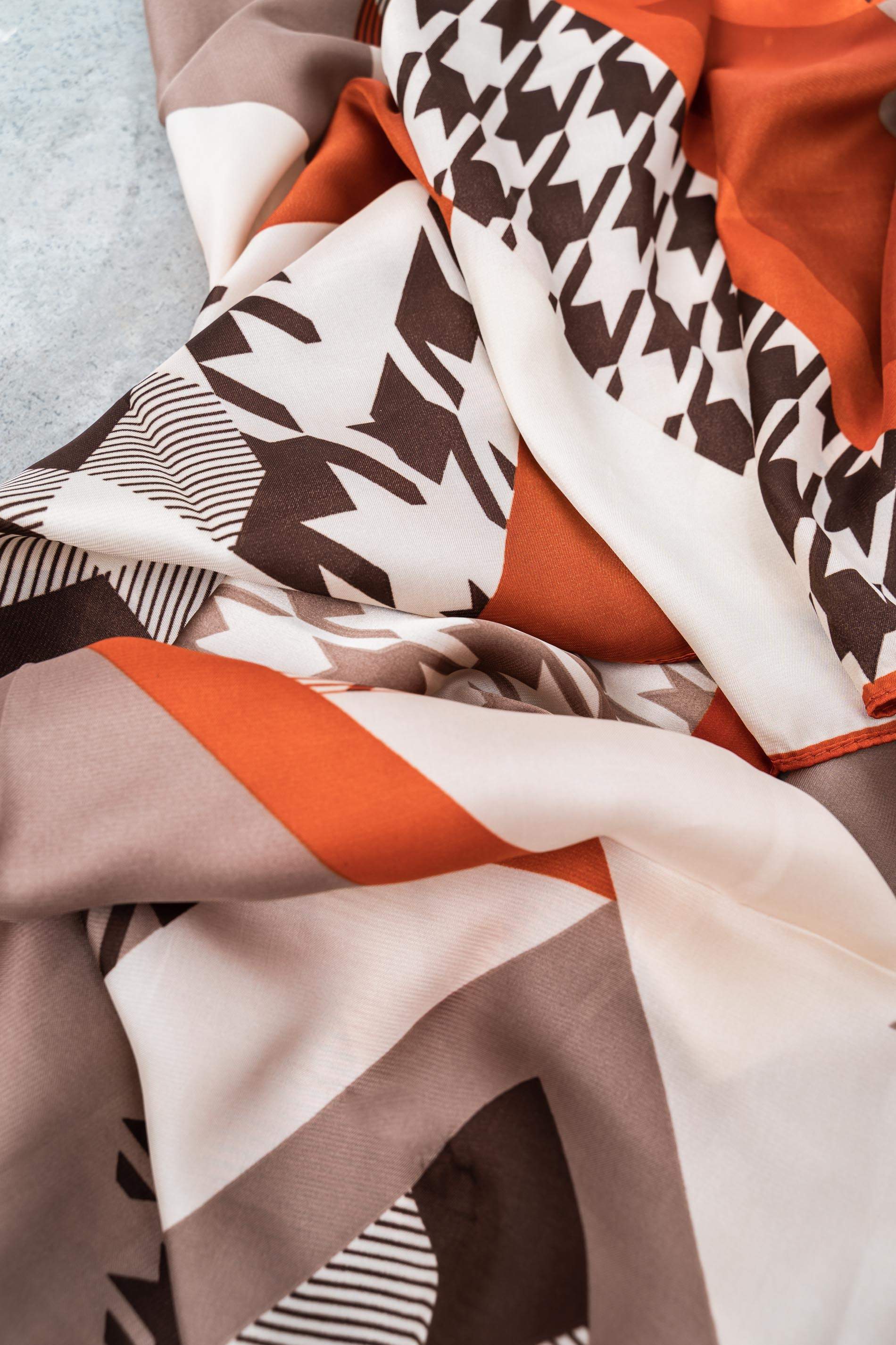 FOULARD EFECTO SEDA PATCHWORK