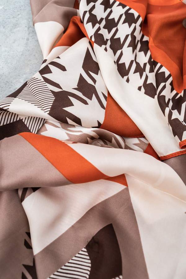 FOULARD EFECTO SEDA PATCHWORK