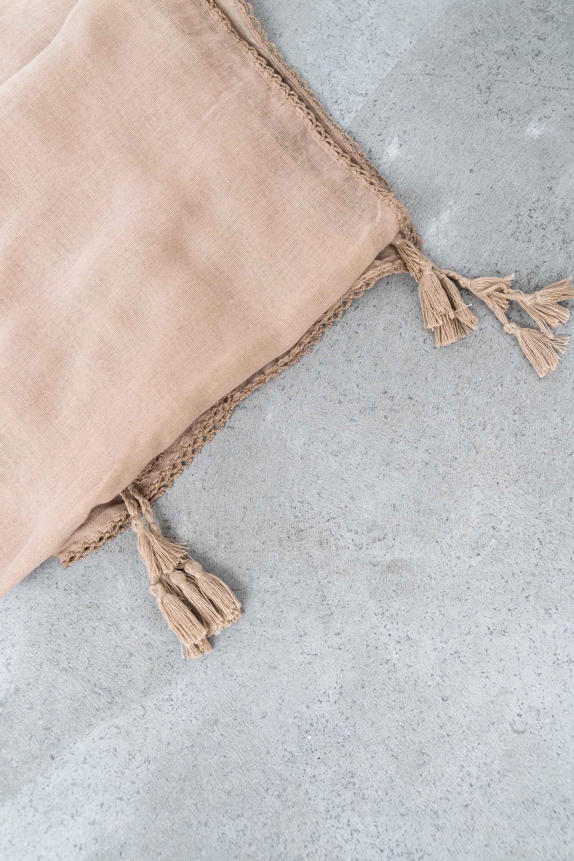 FOULARD LISO POMPONES BEIGE