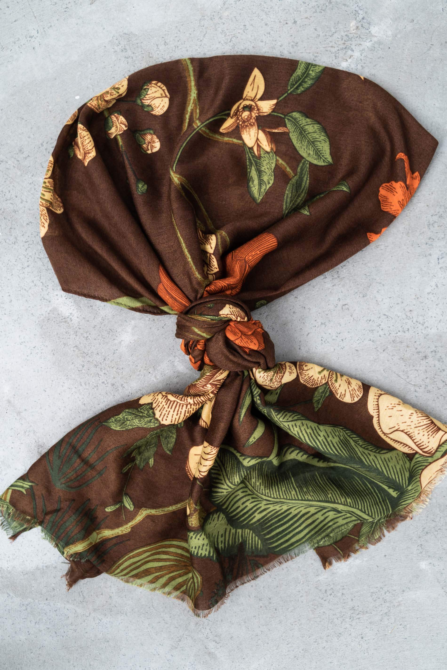 FOULARD FLOR GRANDE MARRÓN