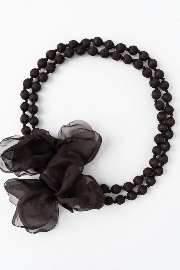 COLLAR FLOR TEJIDO