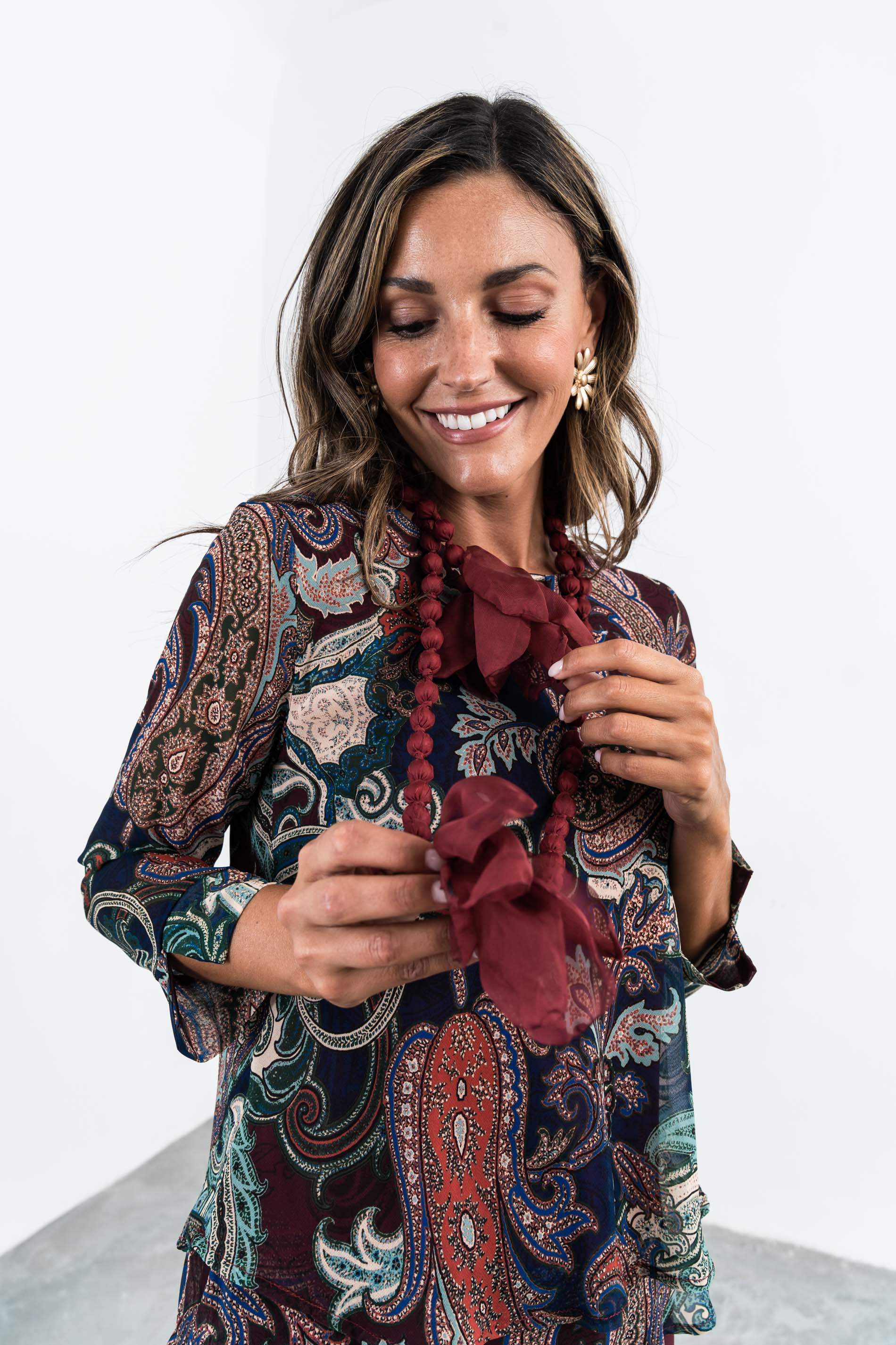 COLLAR FLOR TEJIDO
