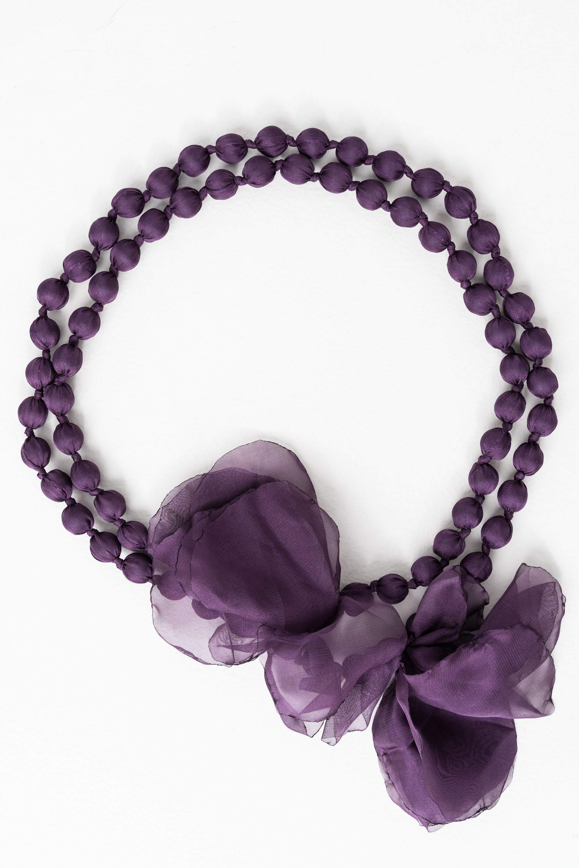 COLLAR TEJIDO FLOR