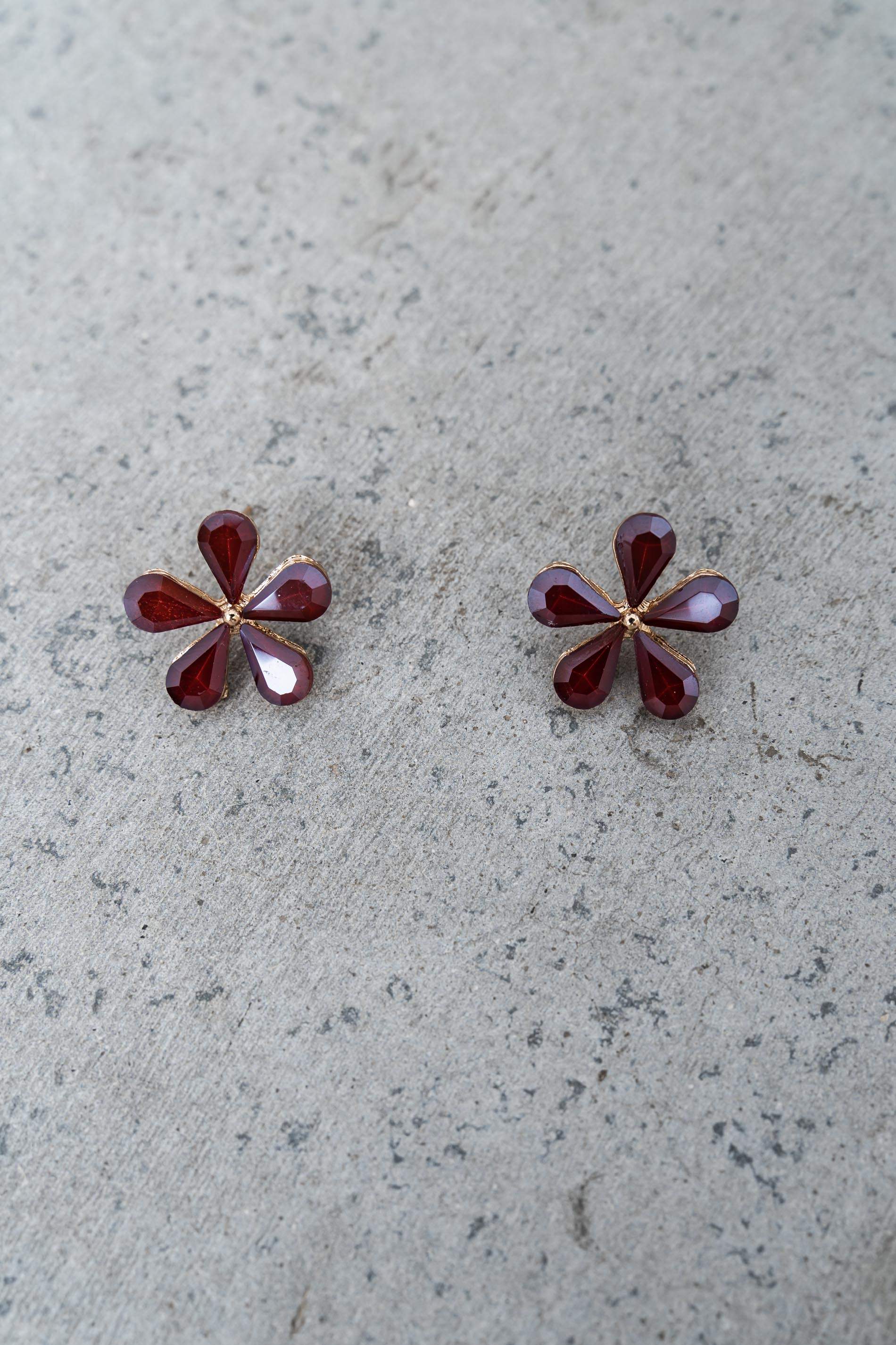 PENDIENTE FLOR PIEDRA