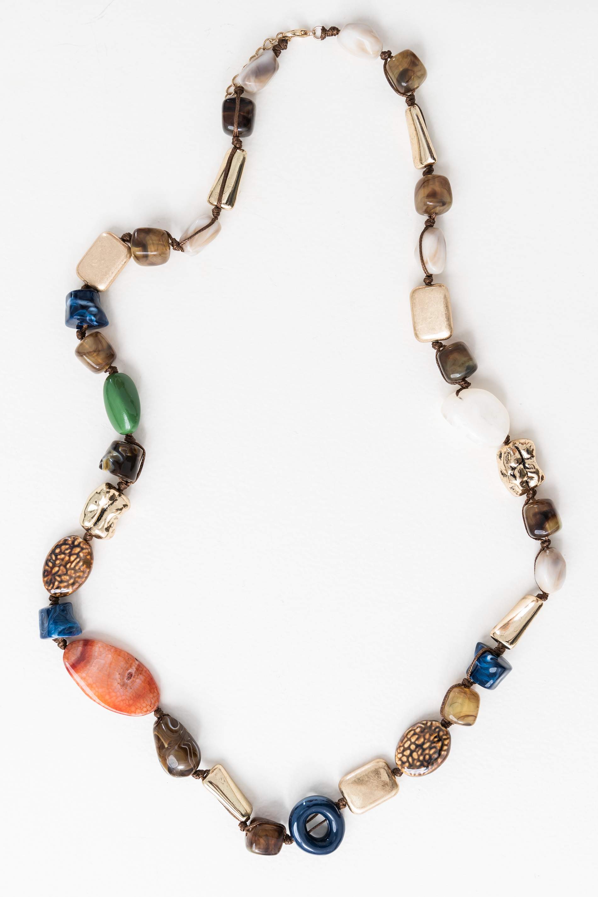 COLLAR LARGO PIEZAS COLOR