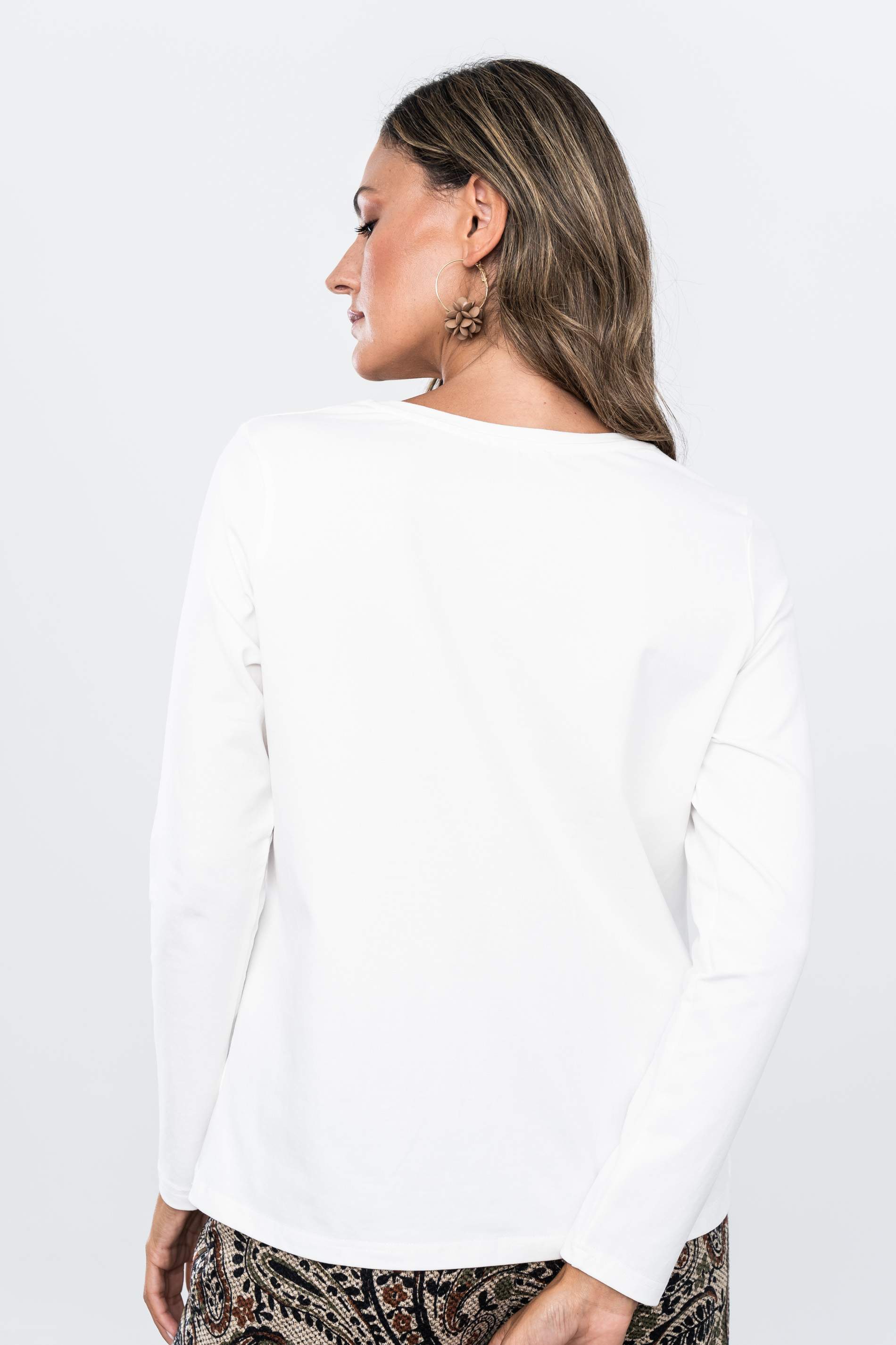 CAMISETA BORDADO PERRITO CRUDO