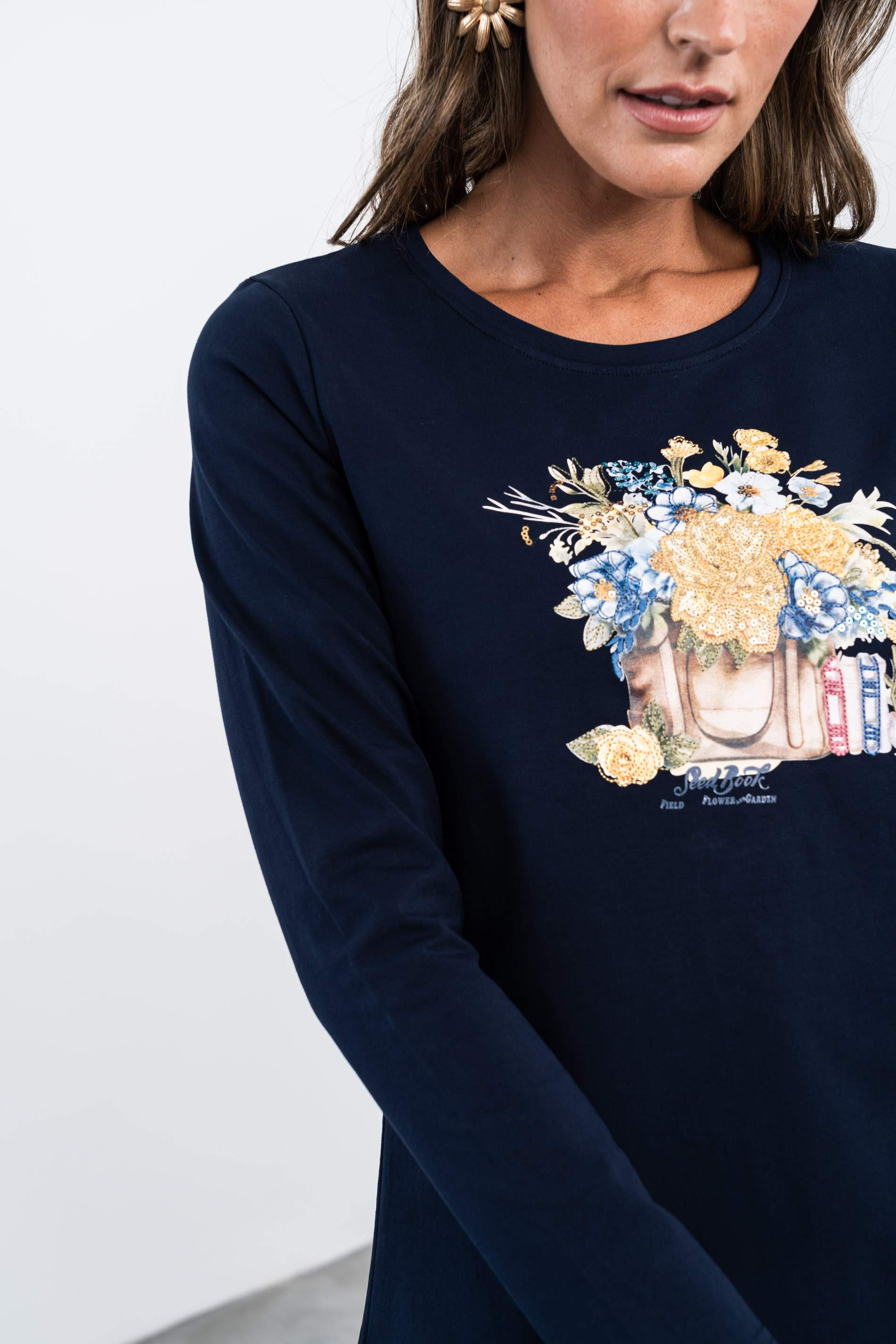 CAMISETA BORDADOS FLOR MARINO