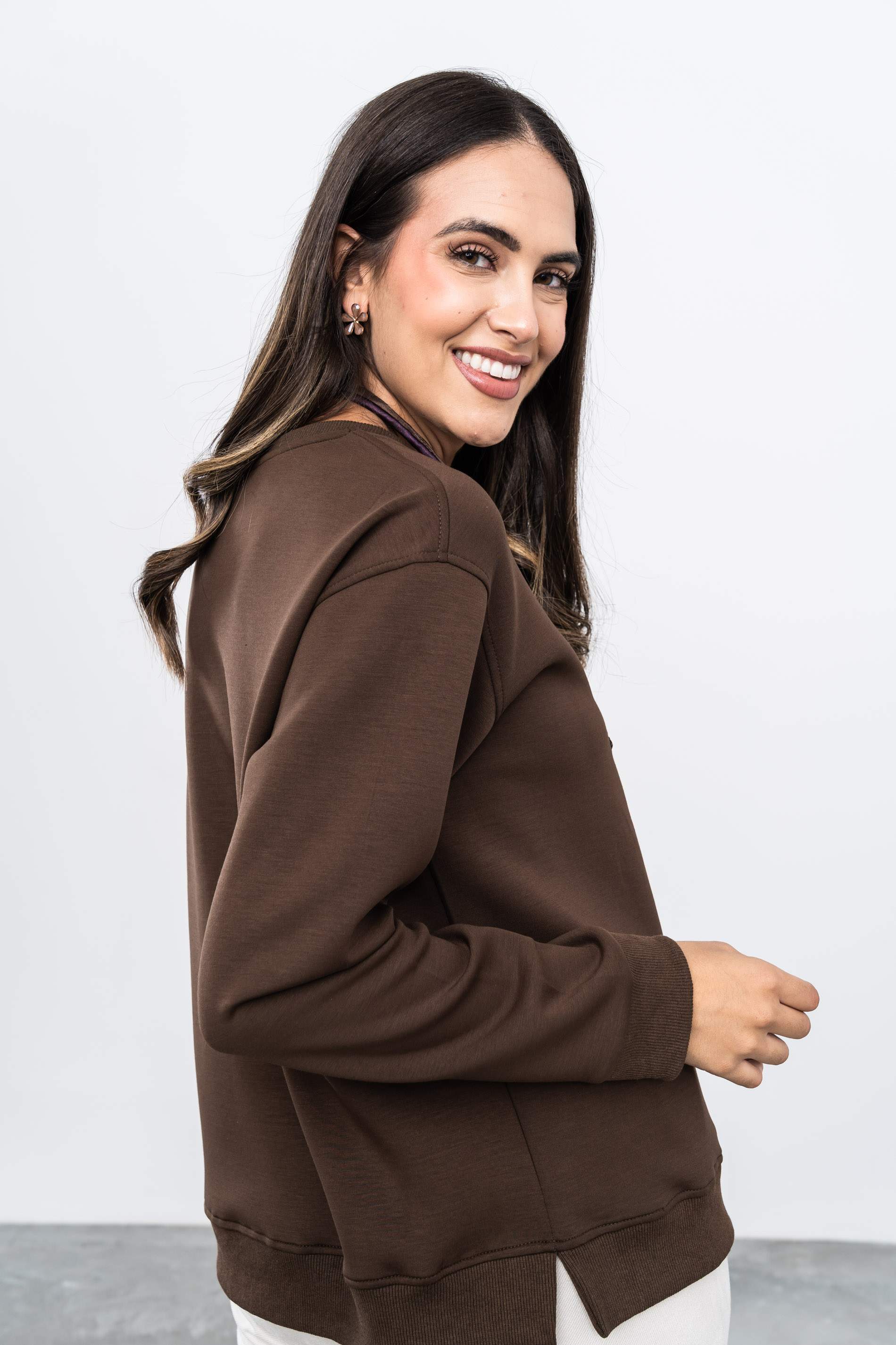 SUDADERA DETALLE CORDÓN CHOCOLATE