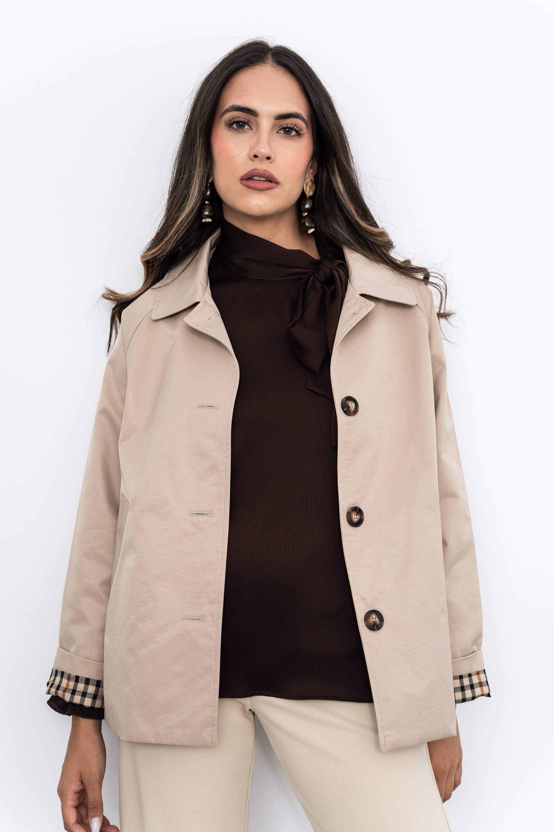 TRENCH EVASÉ BOTONES BEIGE