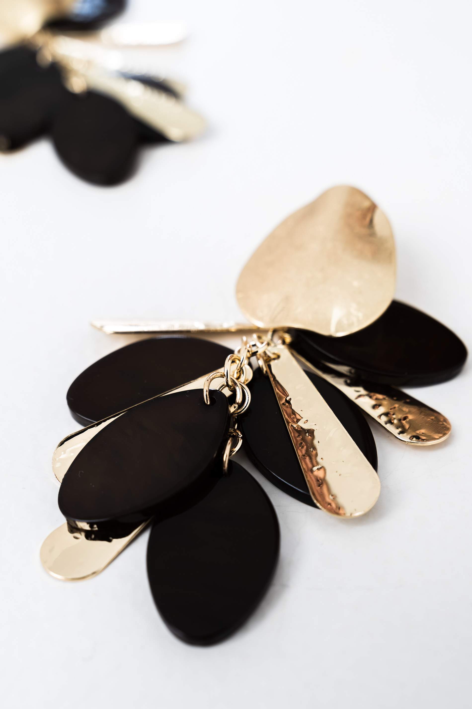 PENDIENTES HOJAS COLGANTES