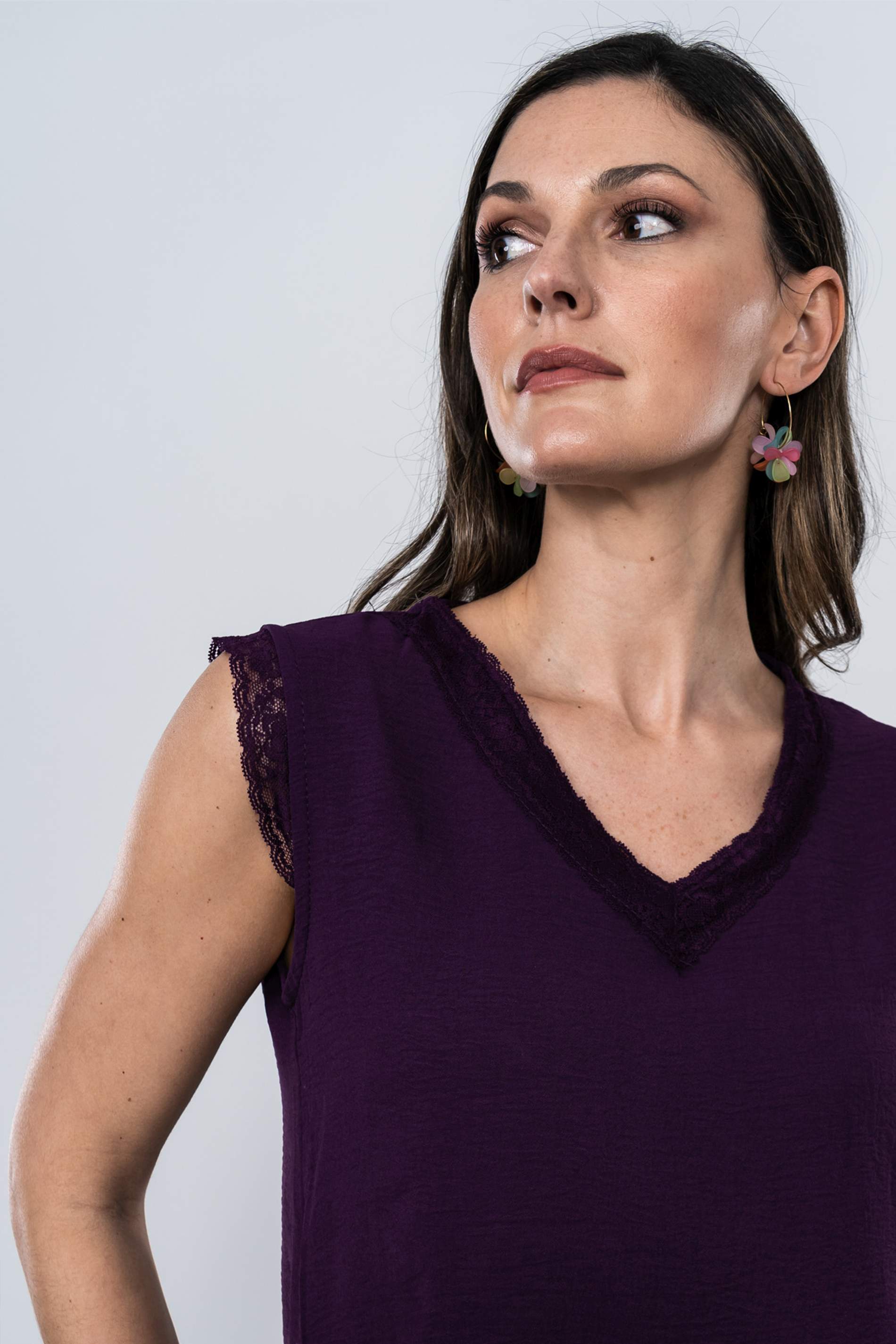 BLUSA ENCAJE MANGA SISA MORADO