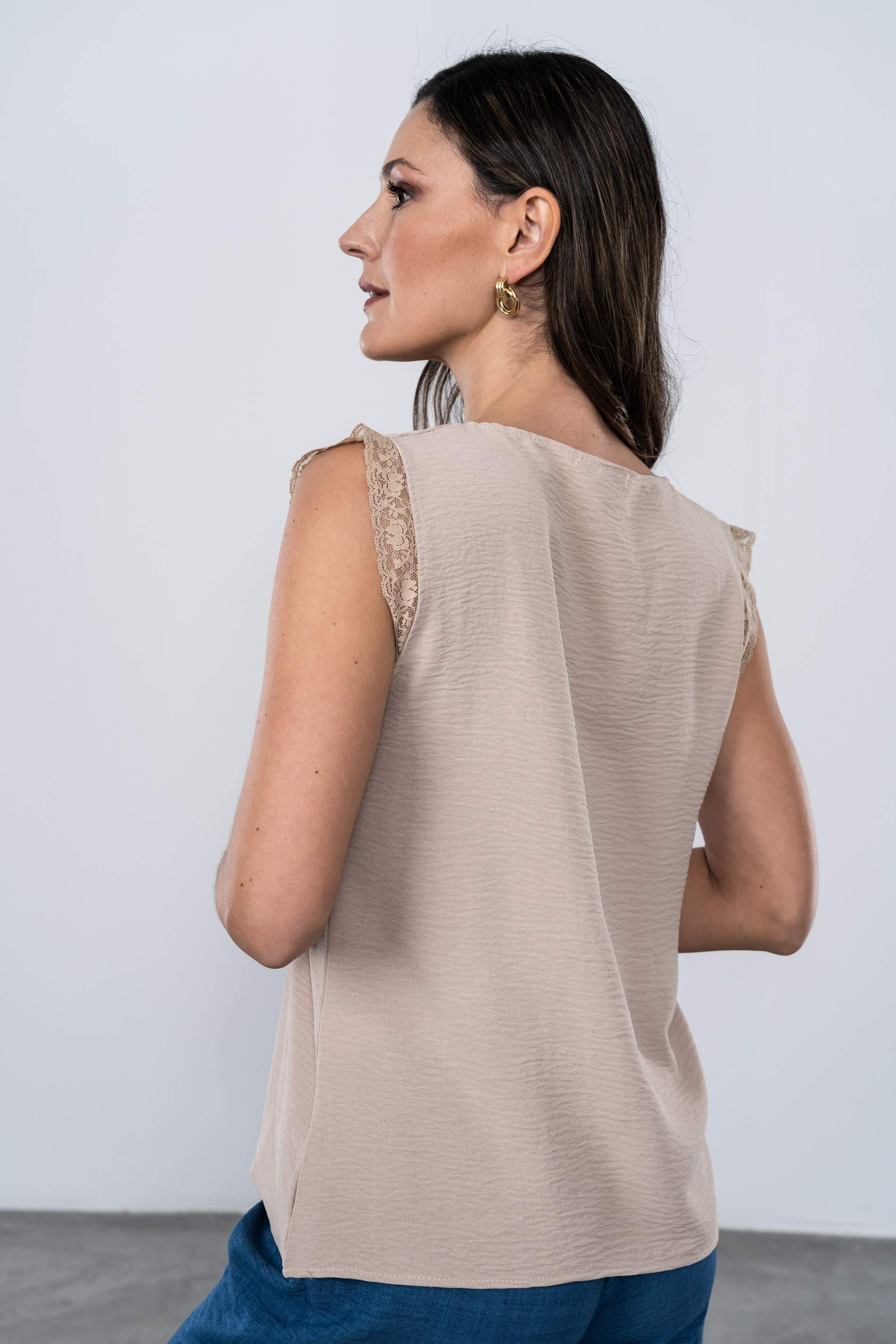 BLUSA ENCAJE MANGA SISA ARENA