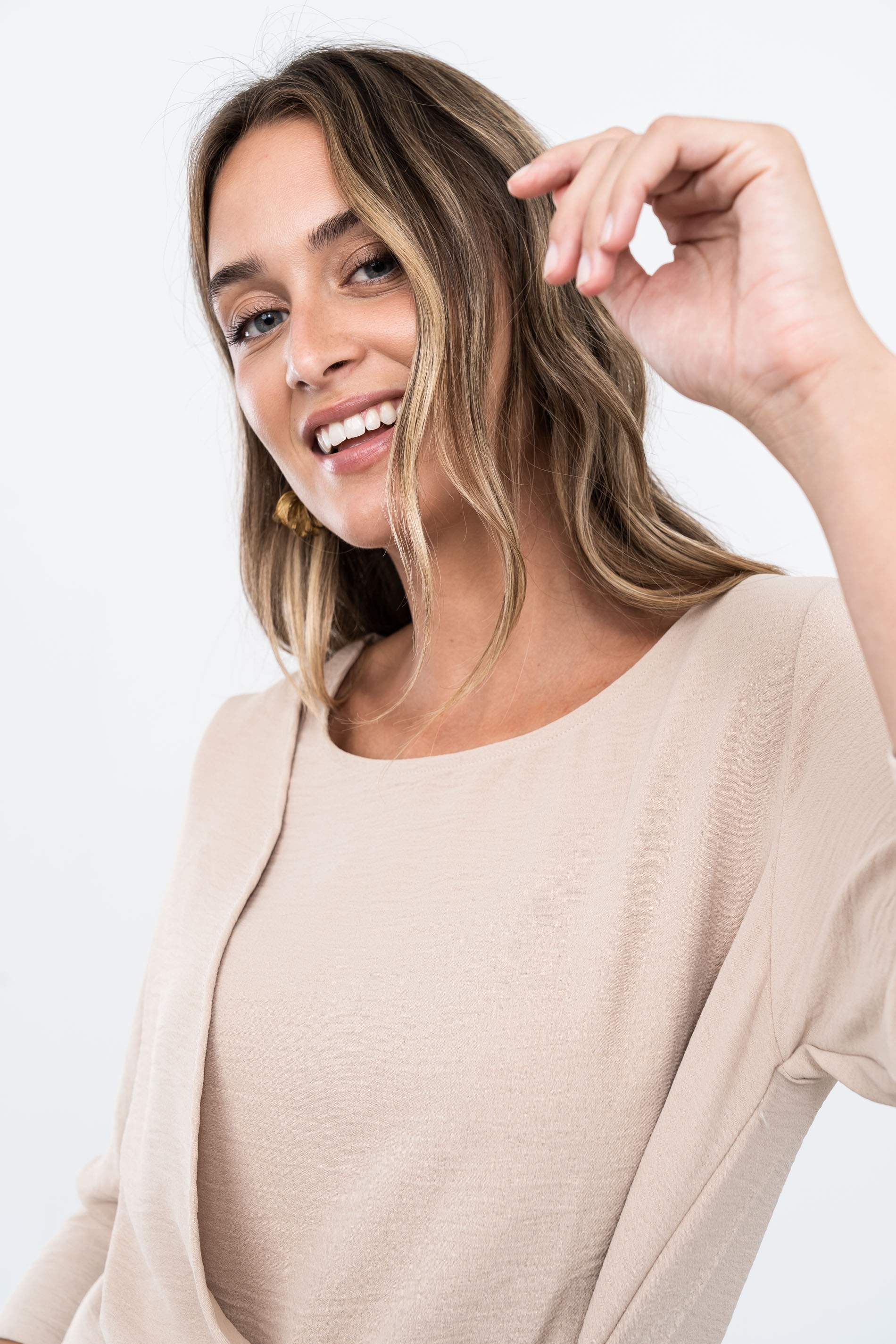 BLUSA EFECTO CRUZADO MANGA FRANCESA ARENA