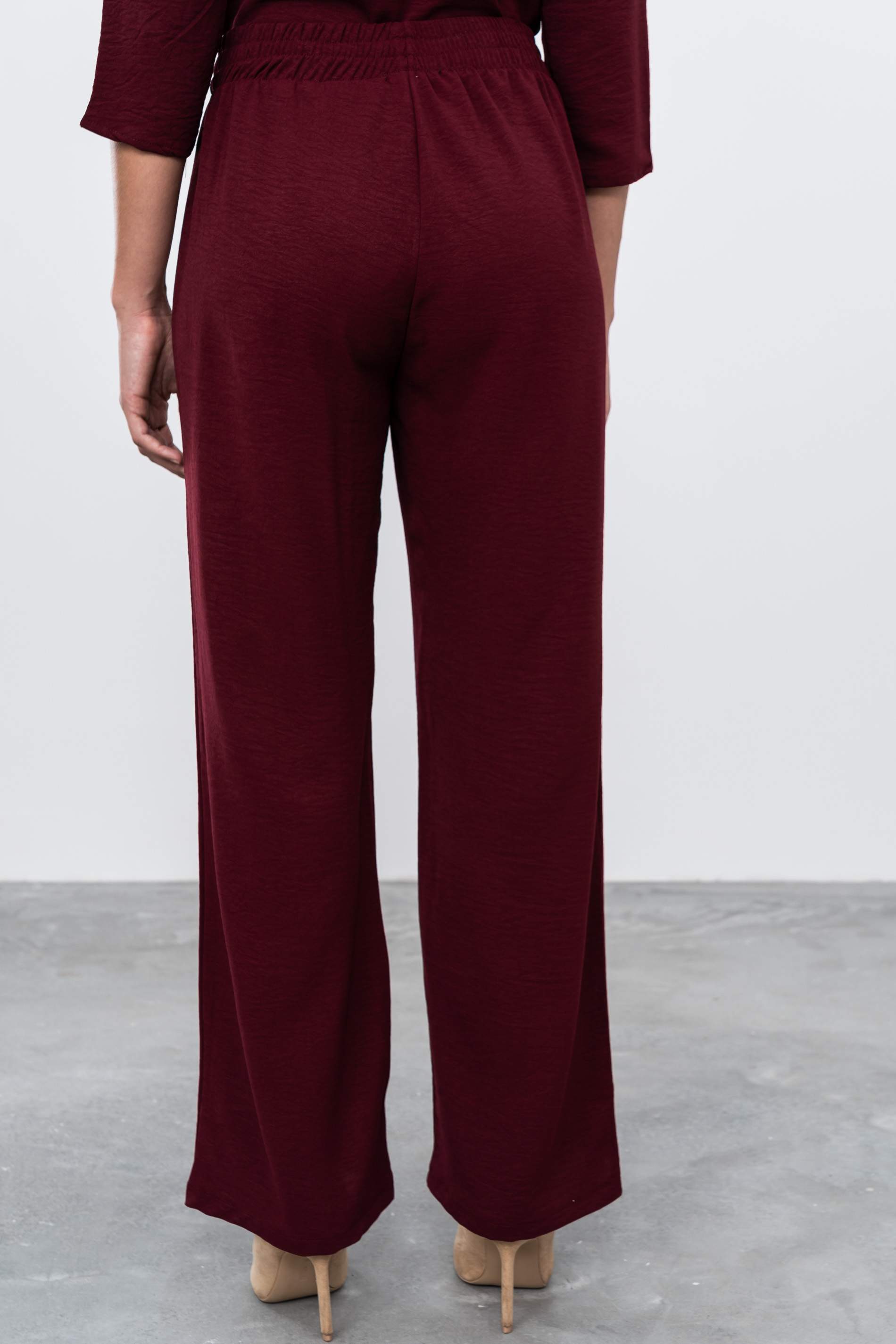 PANTALÓN HOLGADO RECTO BURDEOS