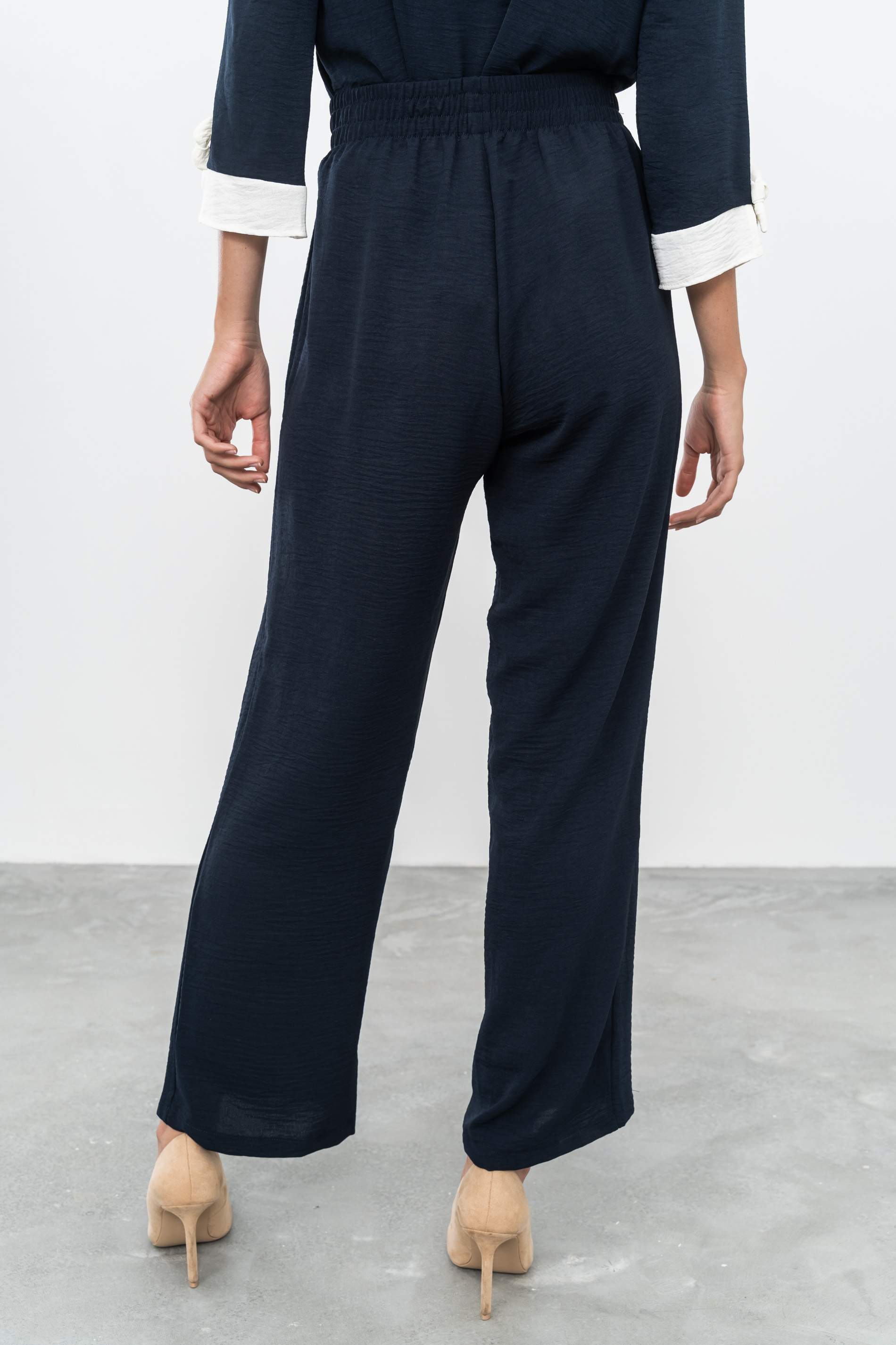 PANTALÓN HOLGADO RECTO MARINO