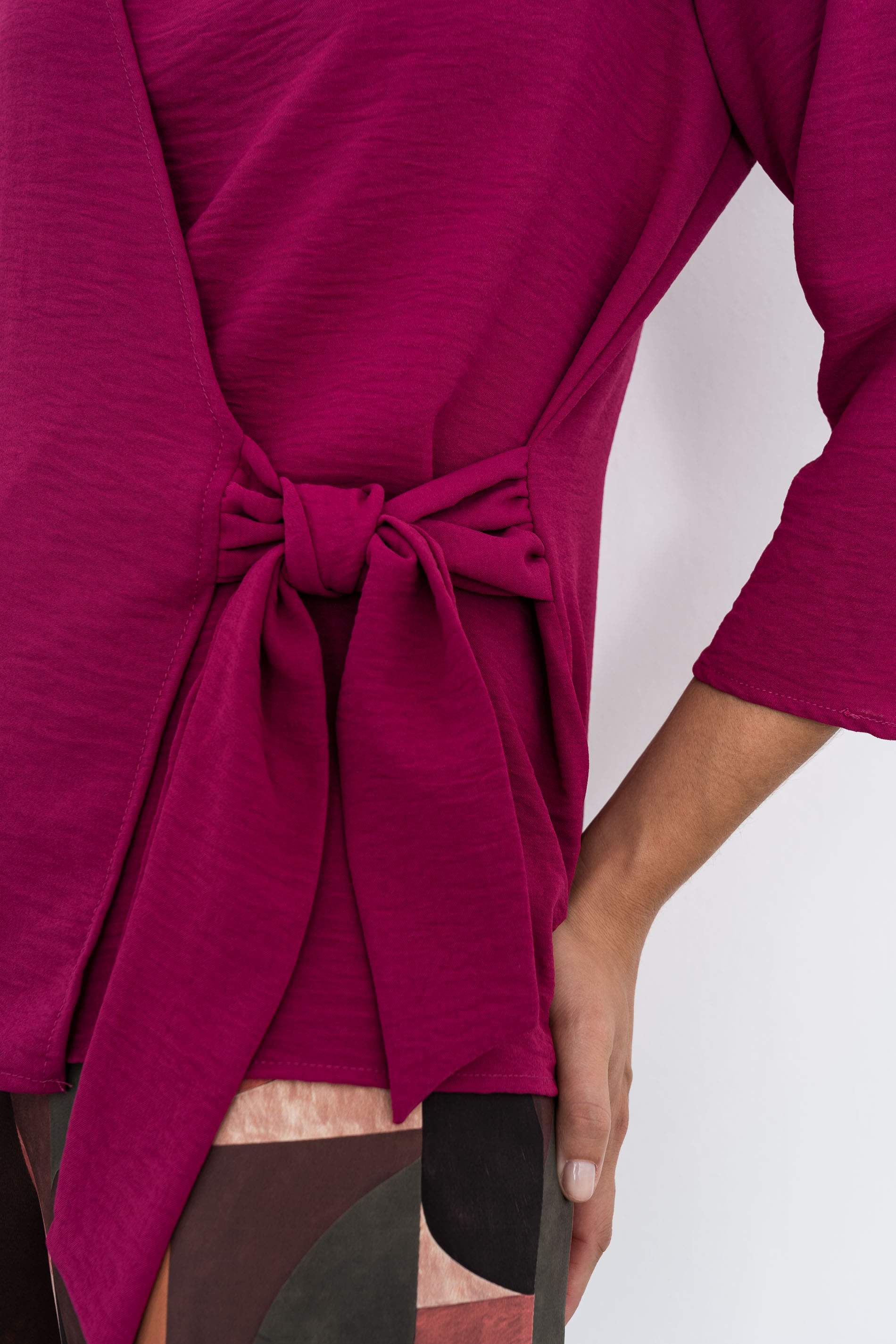 BLUSA EFECTO CRUZADO FRESA