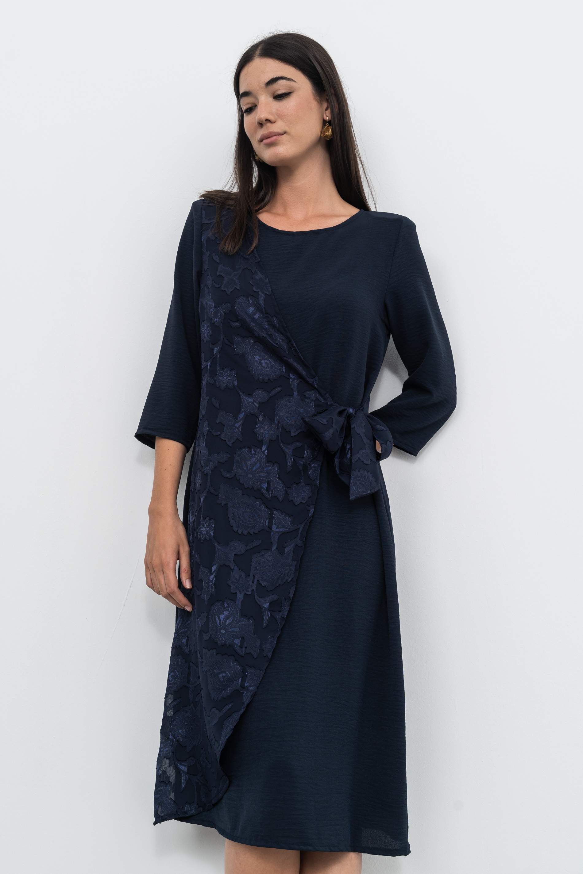 VESTIDO SOBRECAPA JACQUARD MARINO