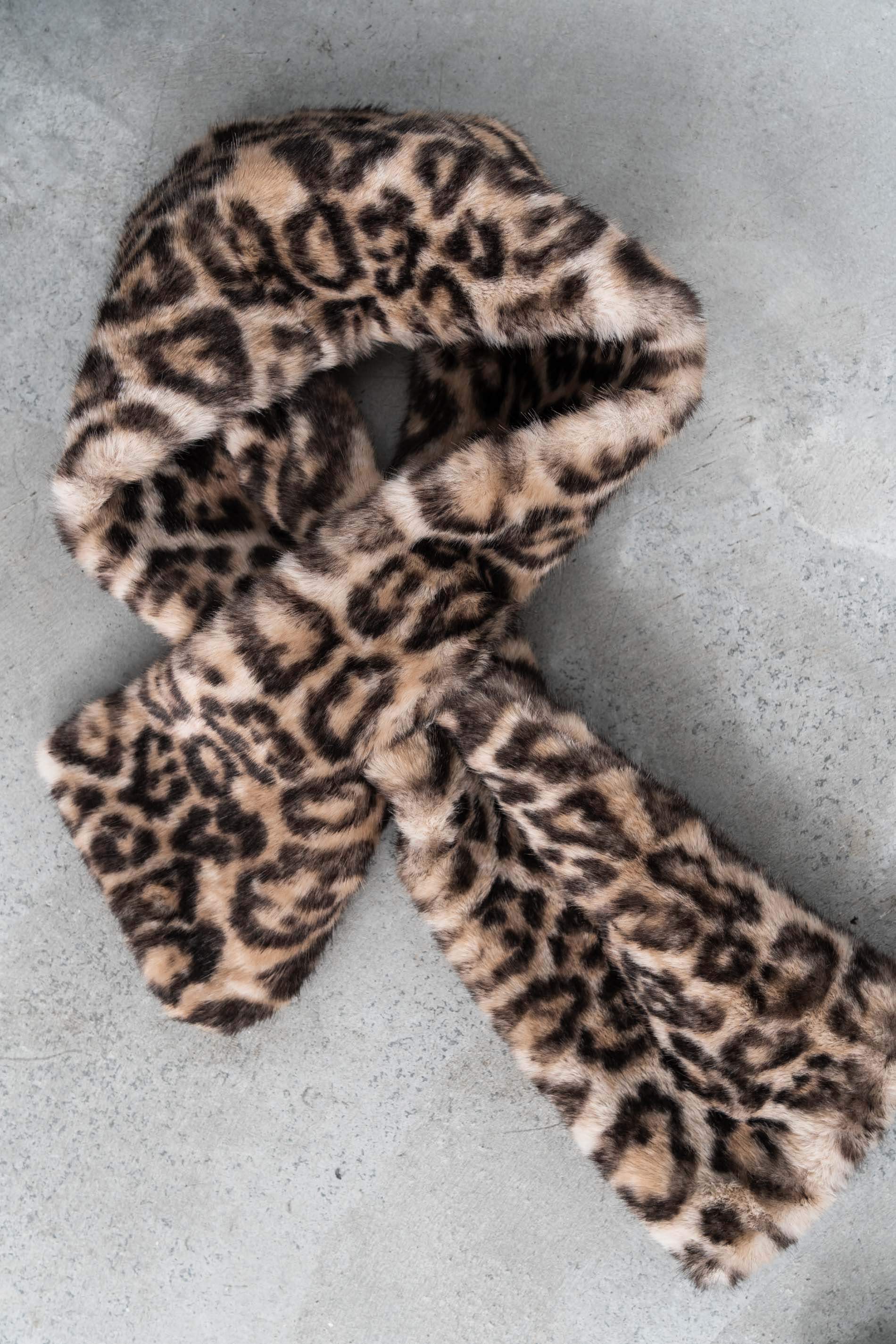 BUFANDA OJAL ANIMAL BEIGE