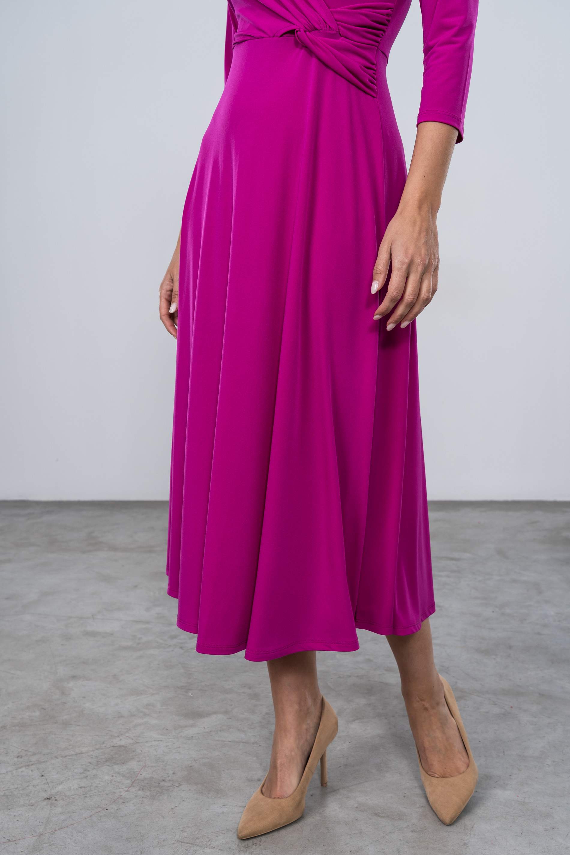 VESTIDO RECOGIDO LATERAL 