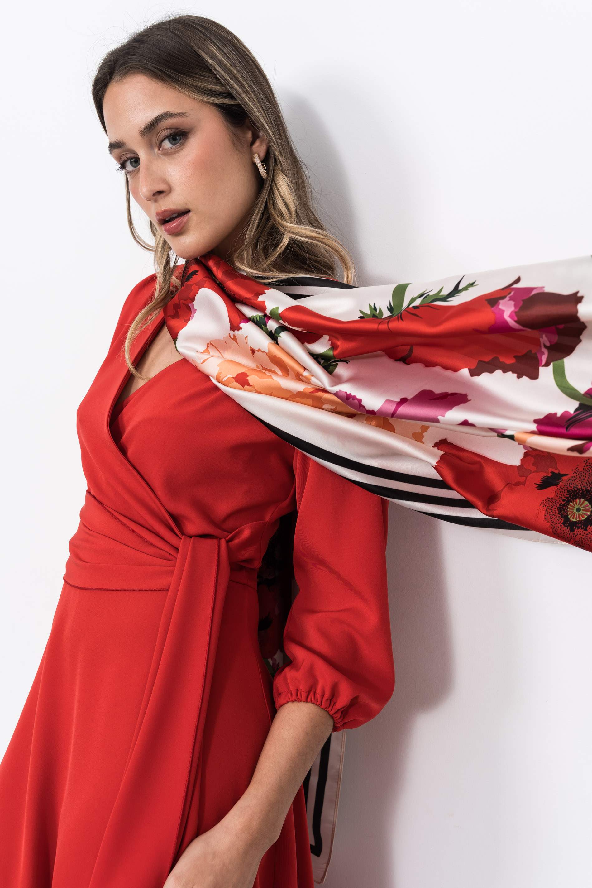 VESTIDO LAZO MANGA FRANCESA ROJO