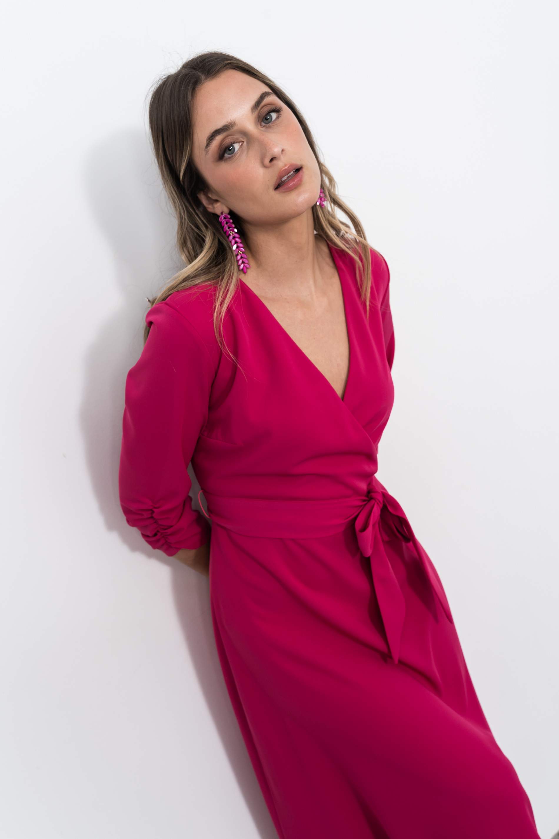 VESTIDO EFECTO CRUZADO FUCSIA