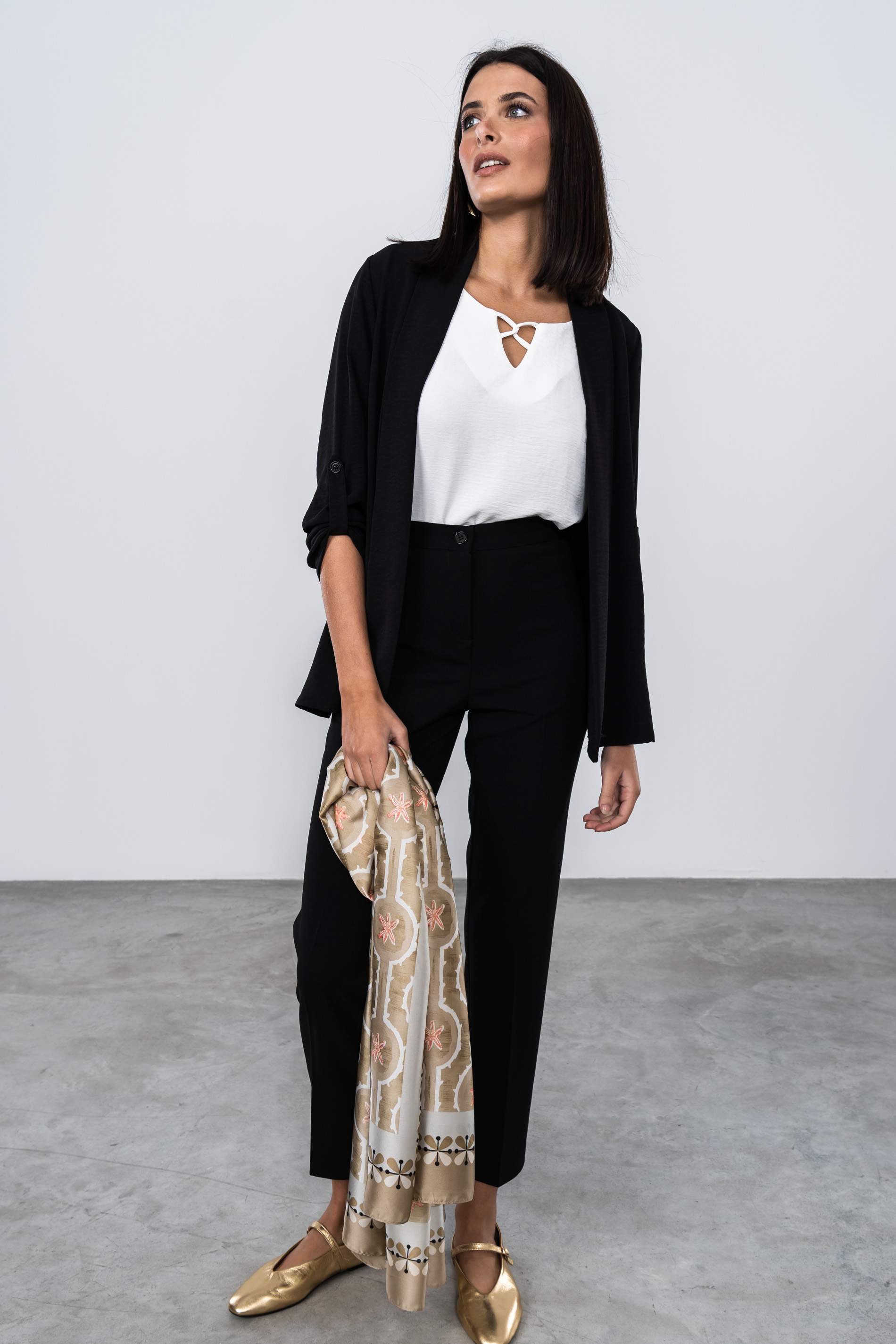 BLUSA DETALLE CRUZADO