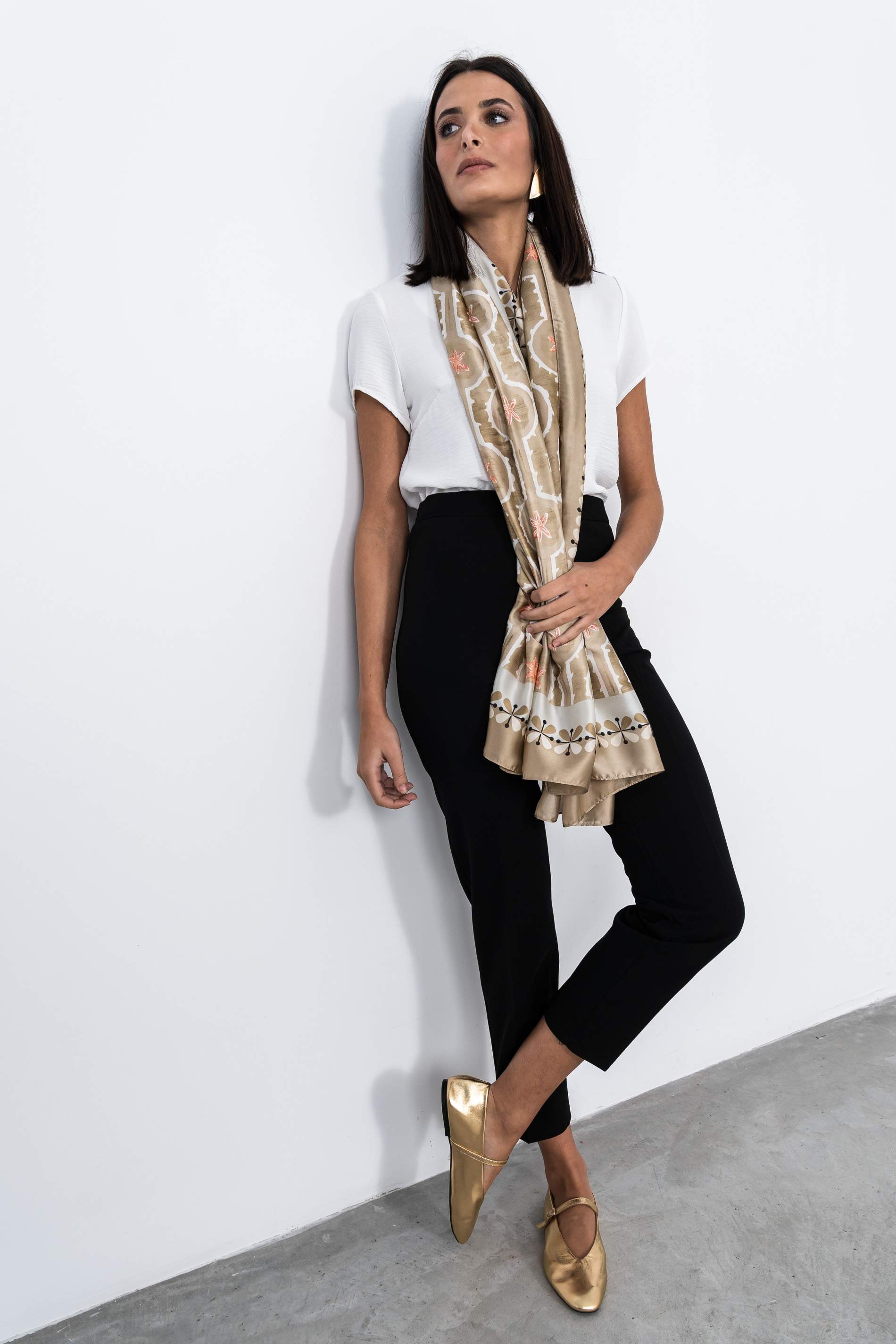BLUSA DETALLE CRUZADO
