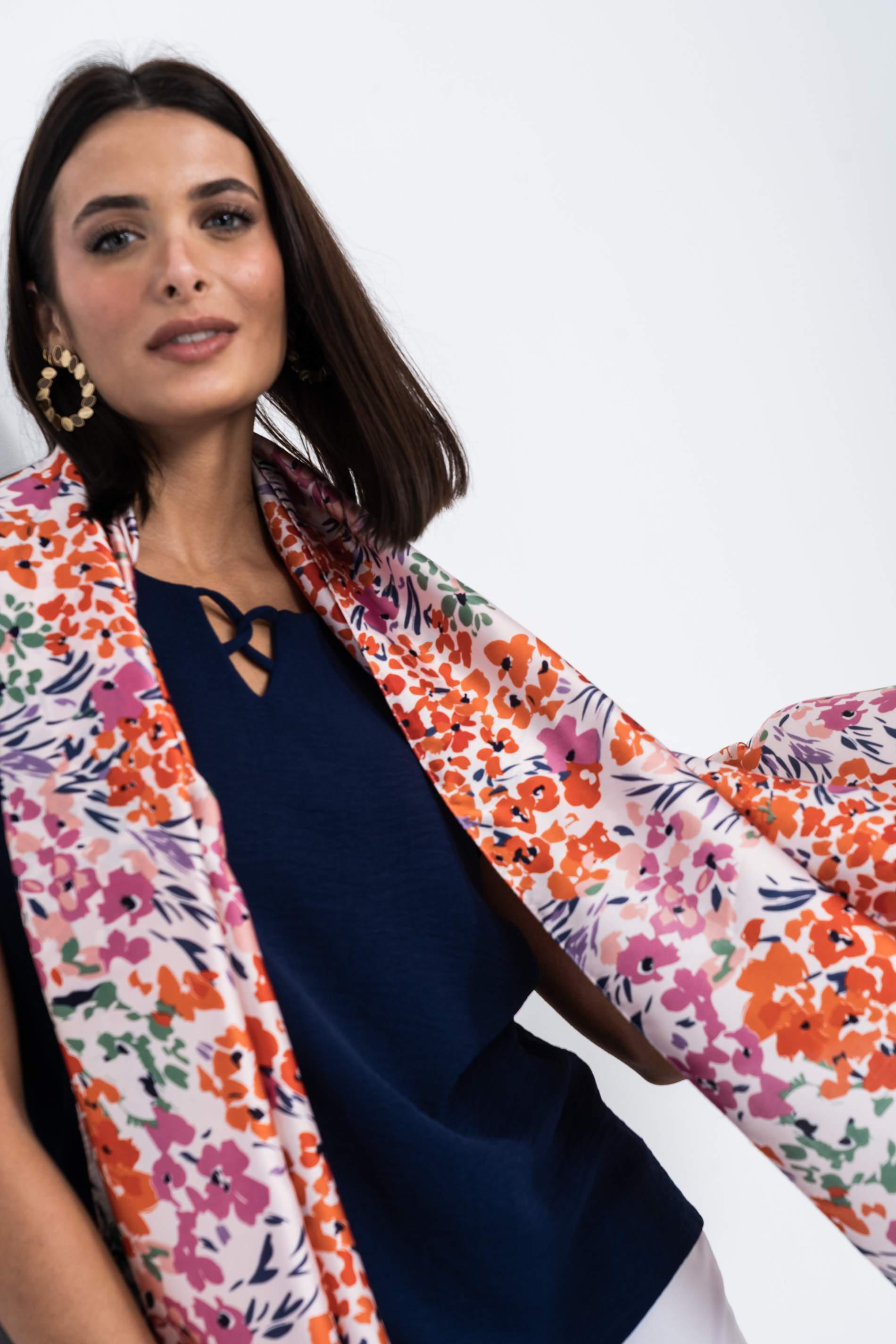 BLUSA DETALLE CRUZADO MARINO