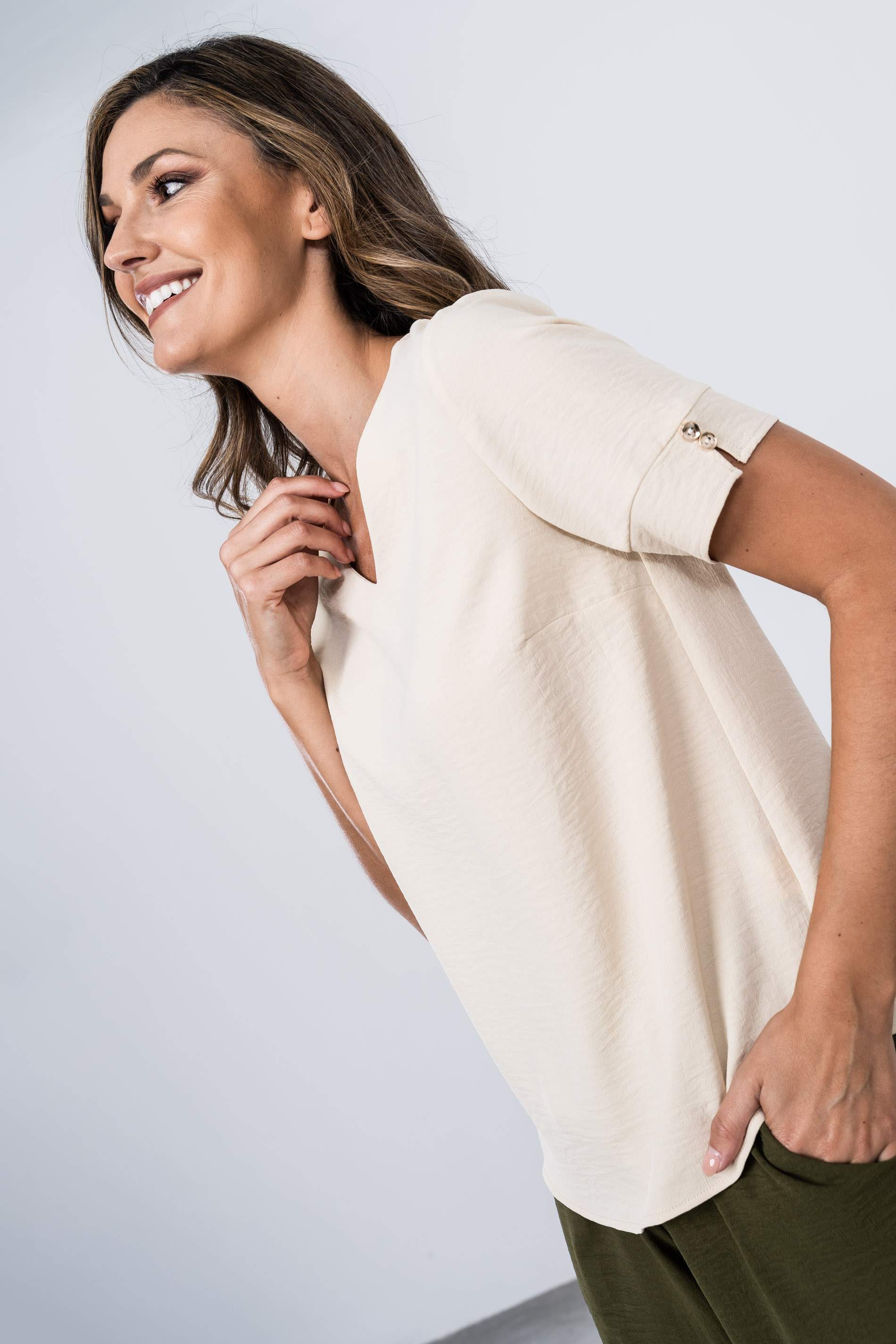 BLUSA MANGA BOTON BEIGE