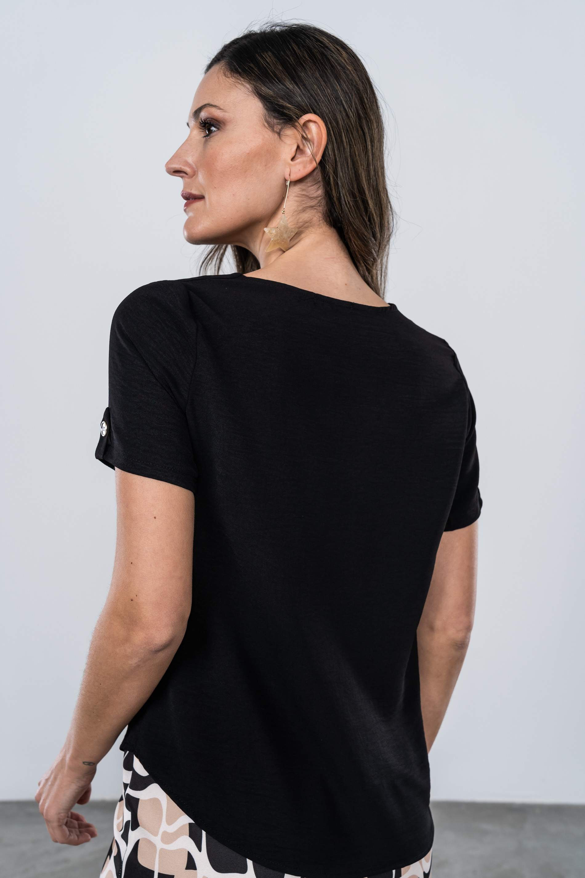 BLUSA TRABILLA MANGA CORTA NEGRO