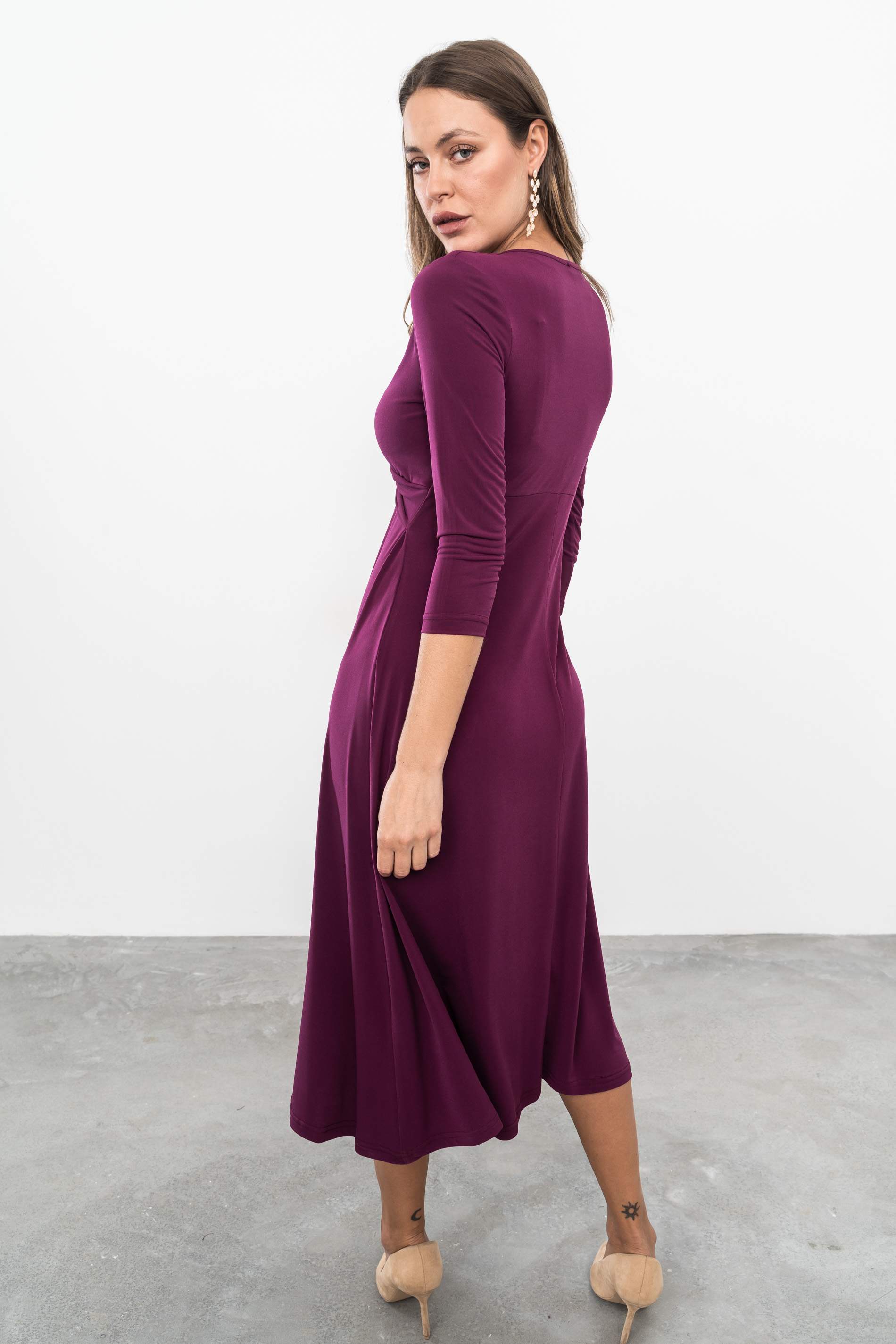 VESTIDO CRUZADO BERENJENA