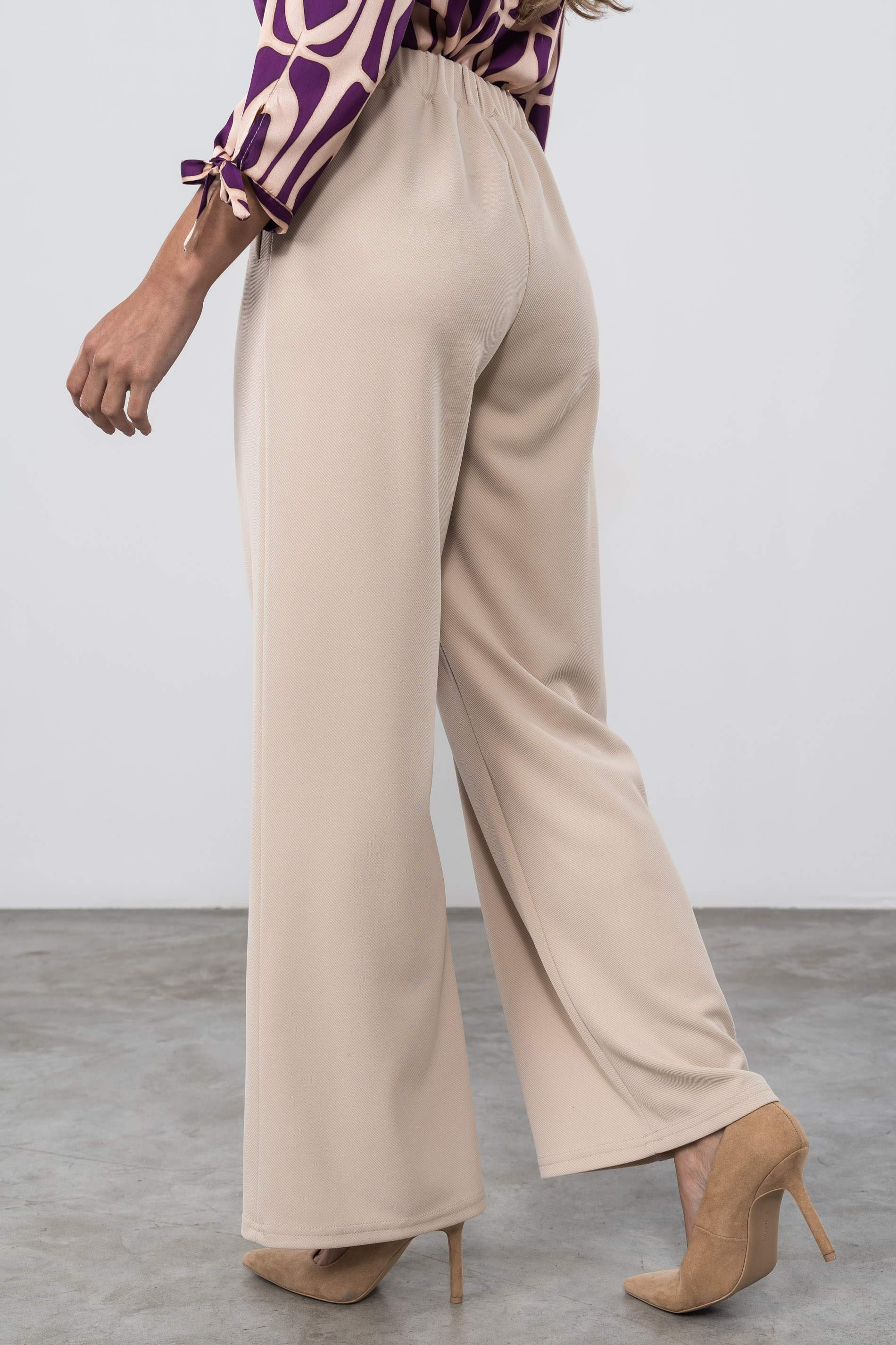 PANTALÓN ANCHO BEIGE
