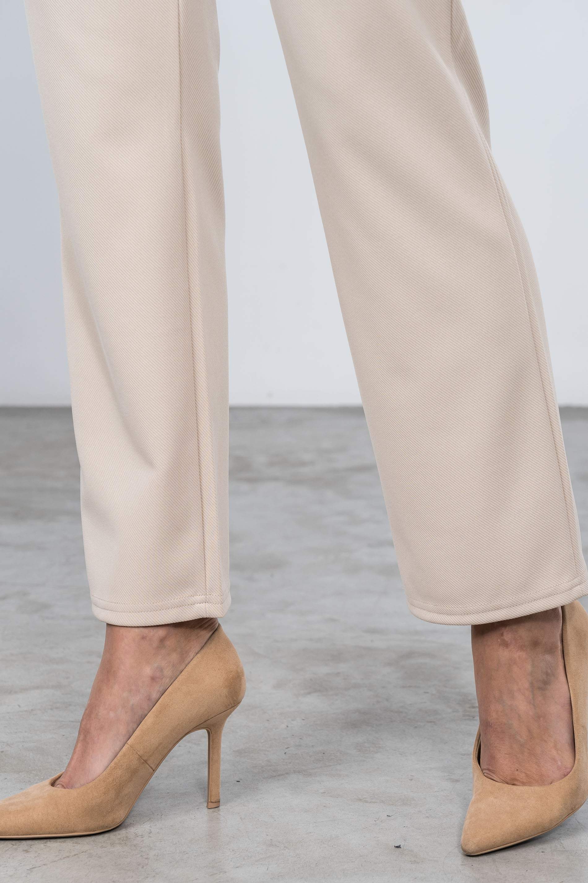 PANTALÓN RECTO BEIGE