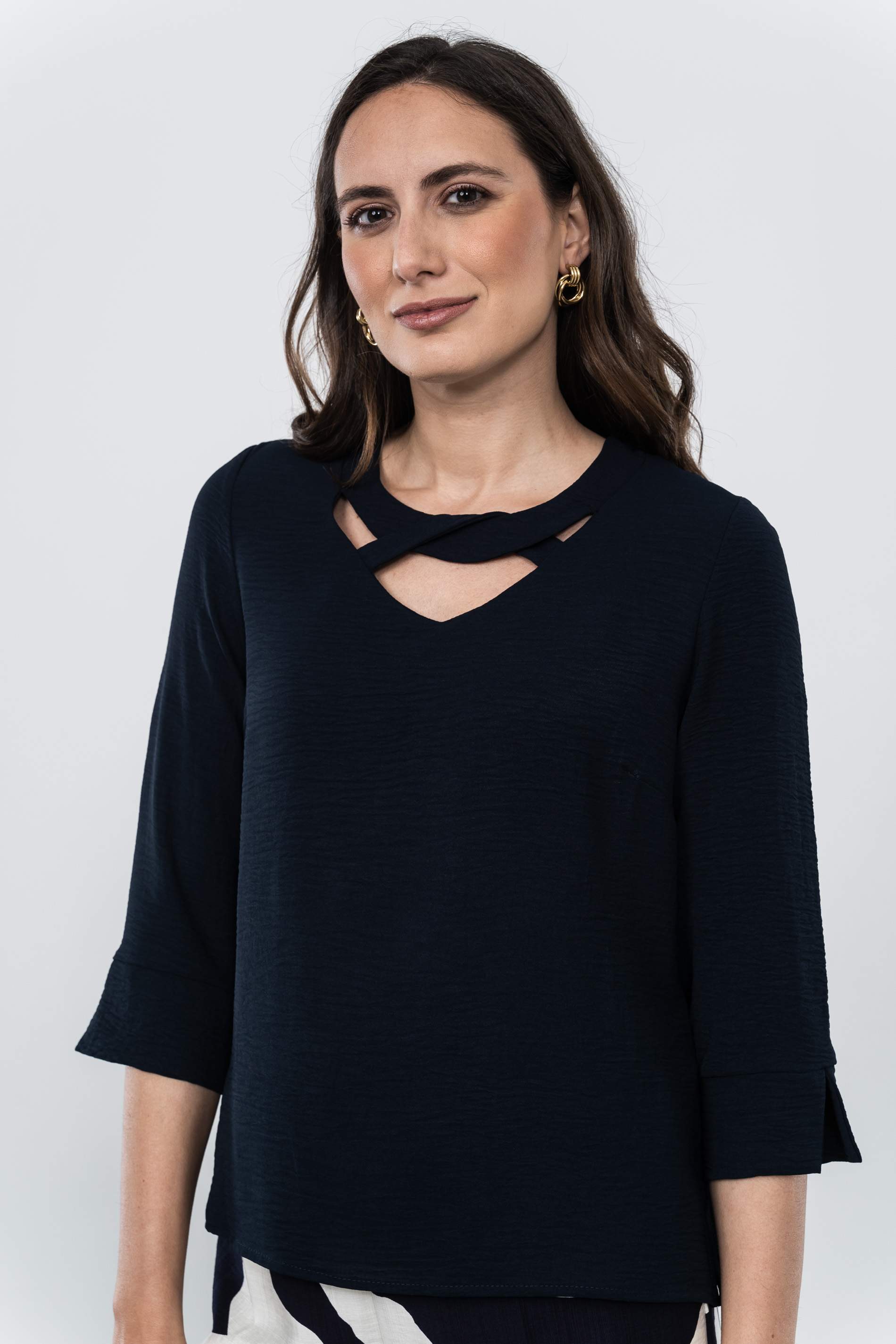 BLUSA CRUCETA CUELLO MARINO